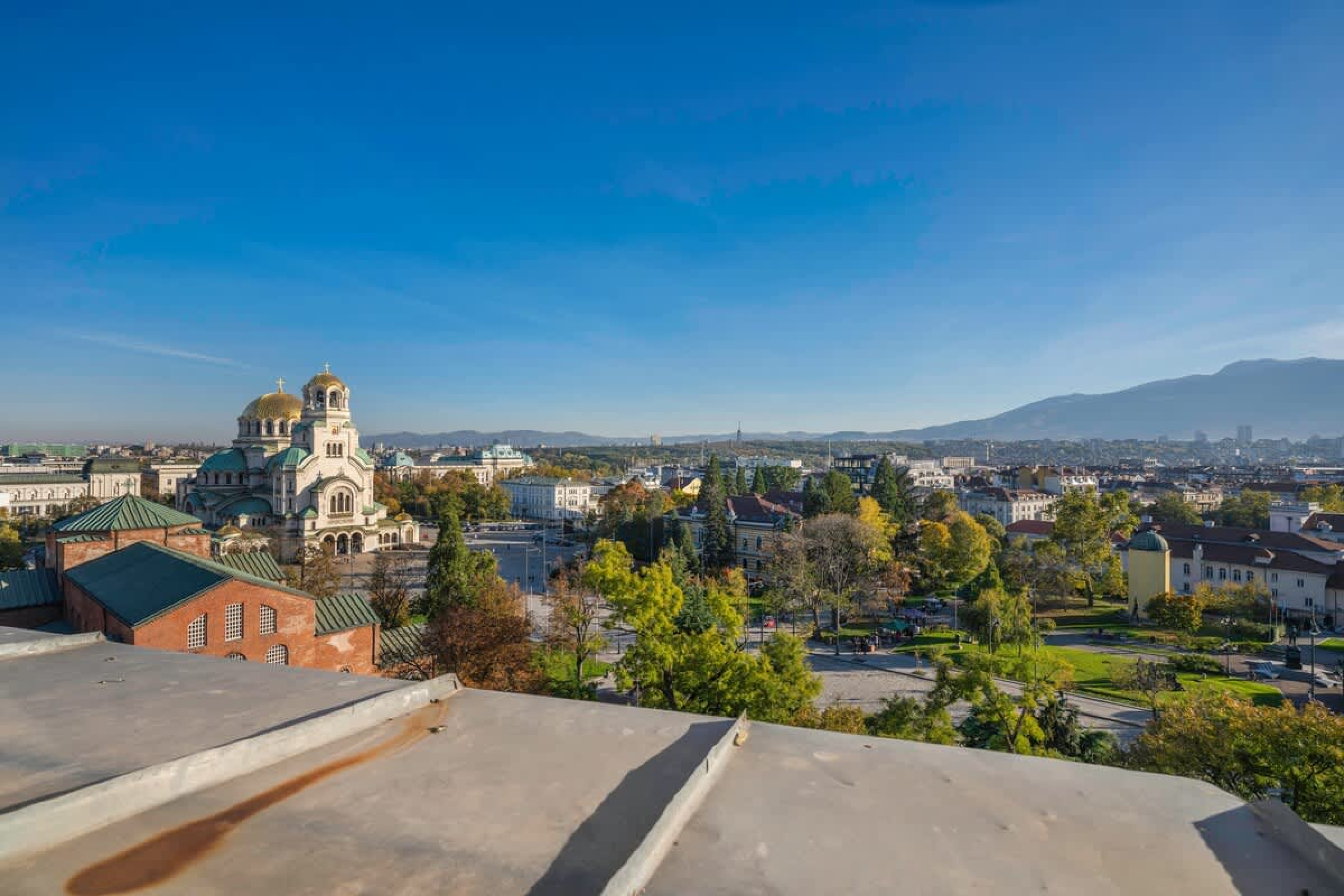 Scoutaround White Logo