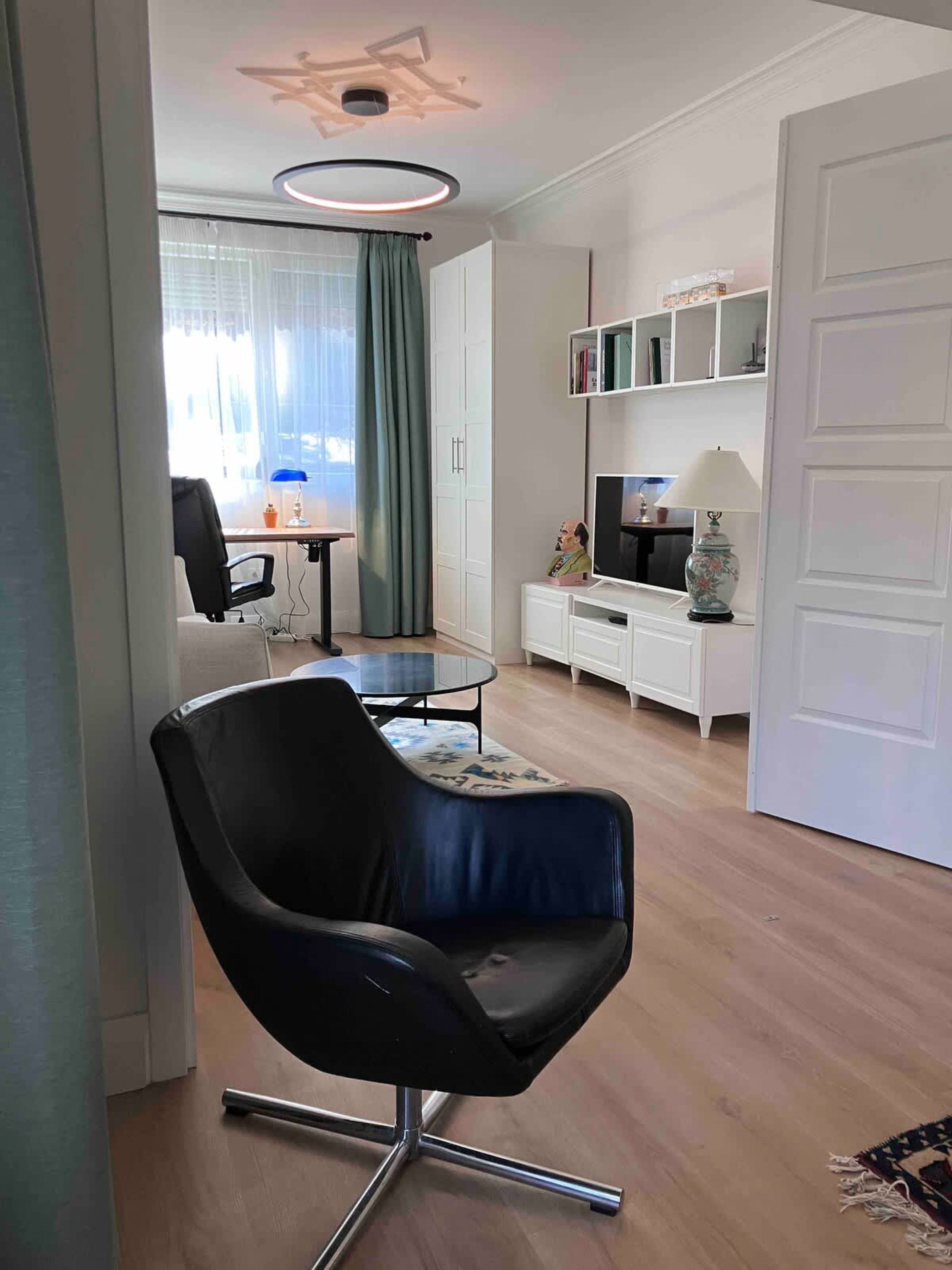 Scoutaround White Logo