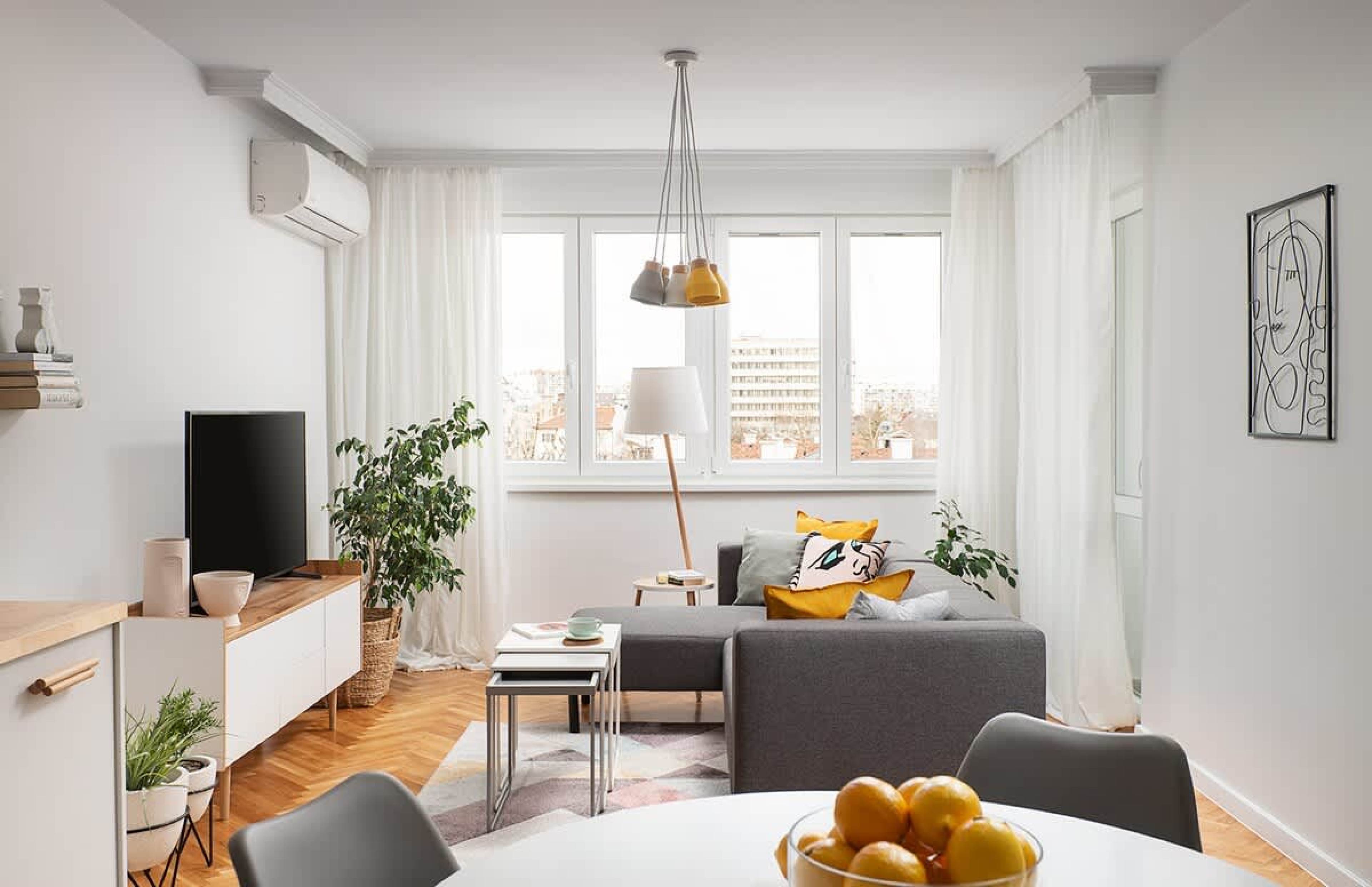 Scoutaround White Logo