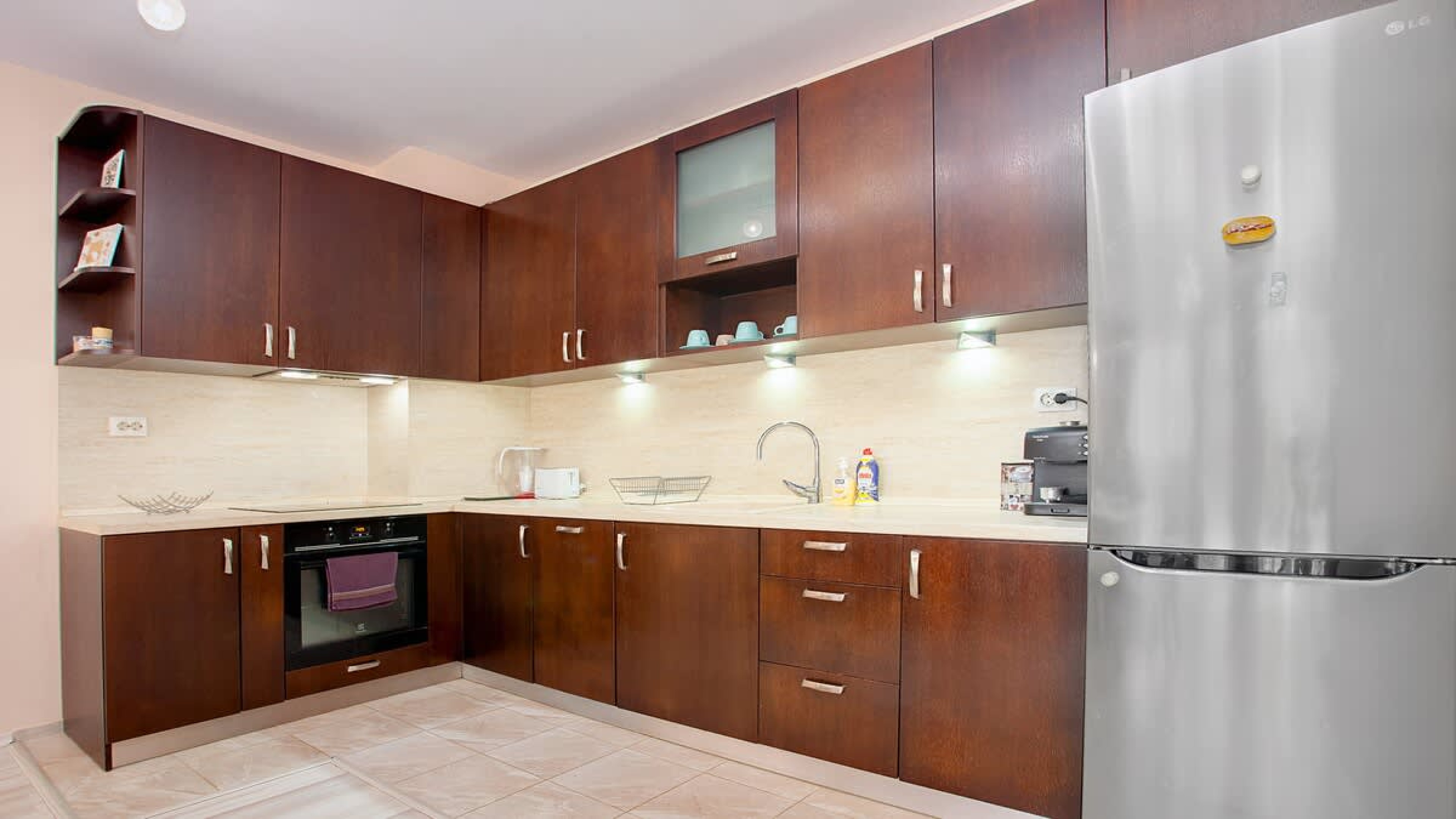 Scoutaround White Logo