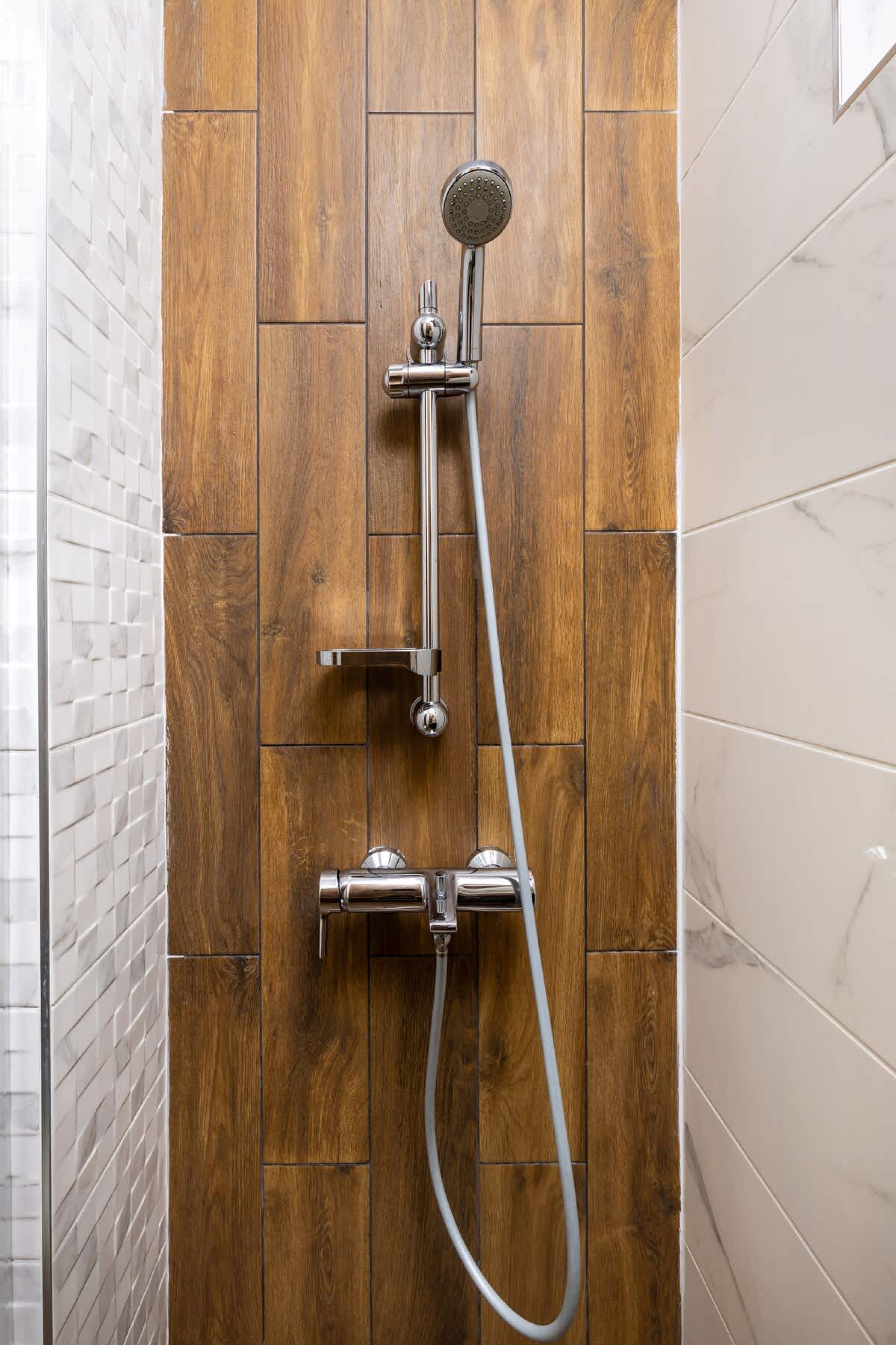 Scoutaround White Logo