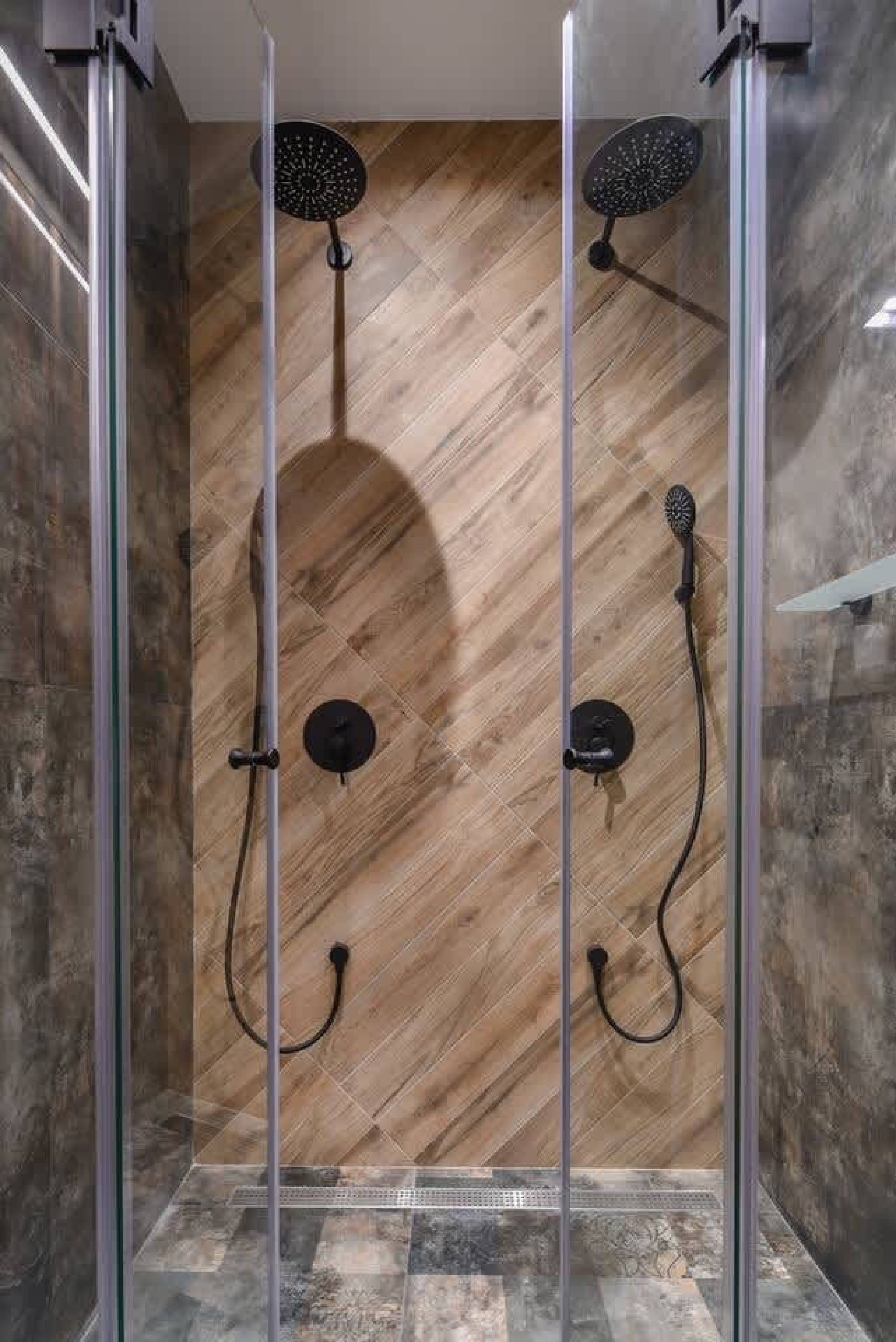 Scoutaround White Logo