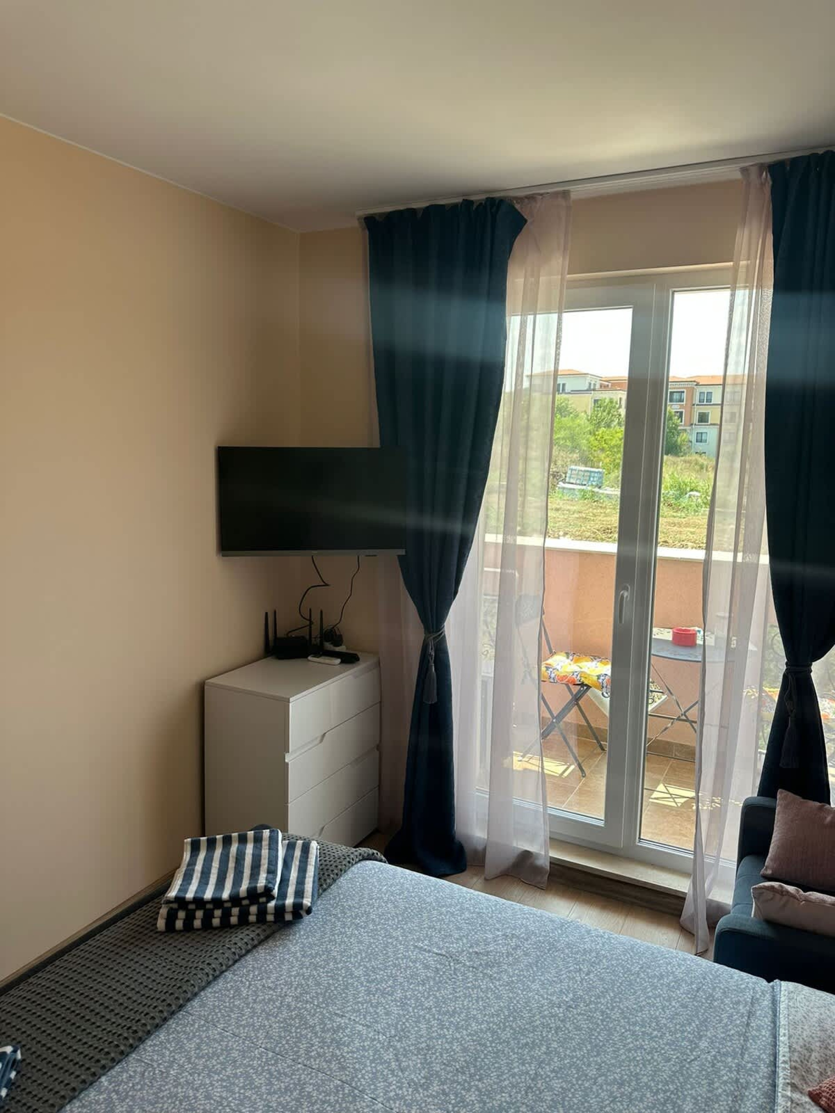 Scoutaround White Logo