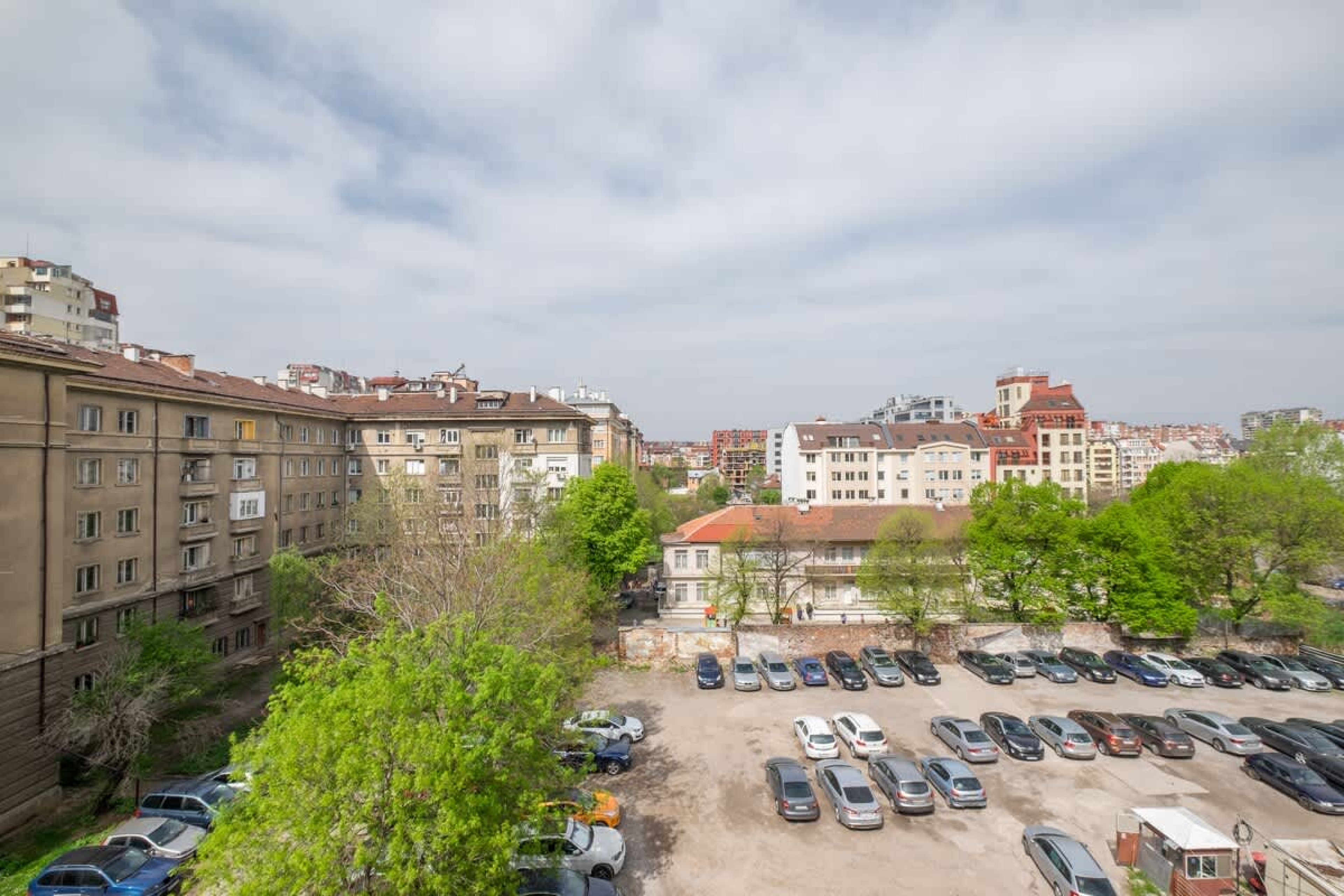 Scoutaround White Logo