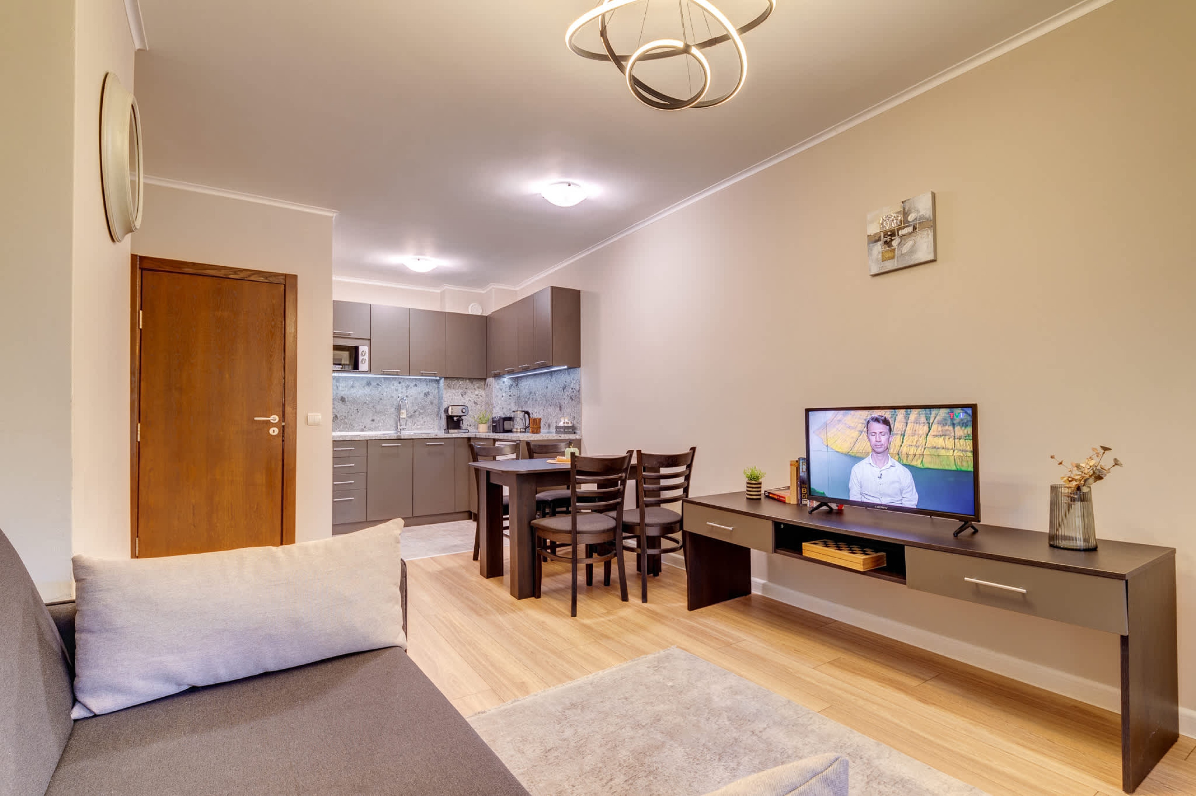 Scoutaround White Logo