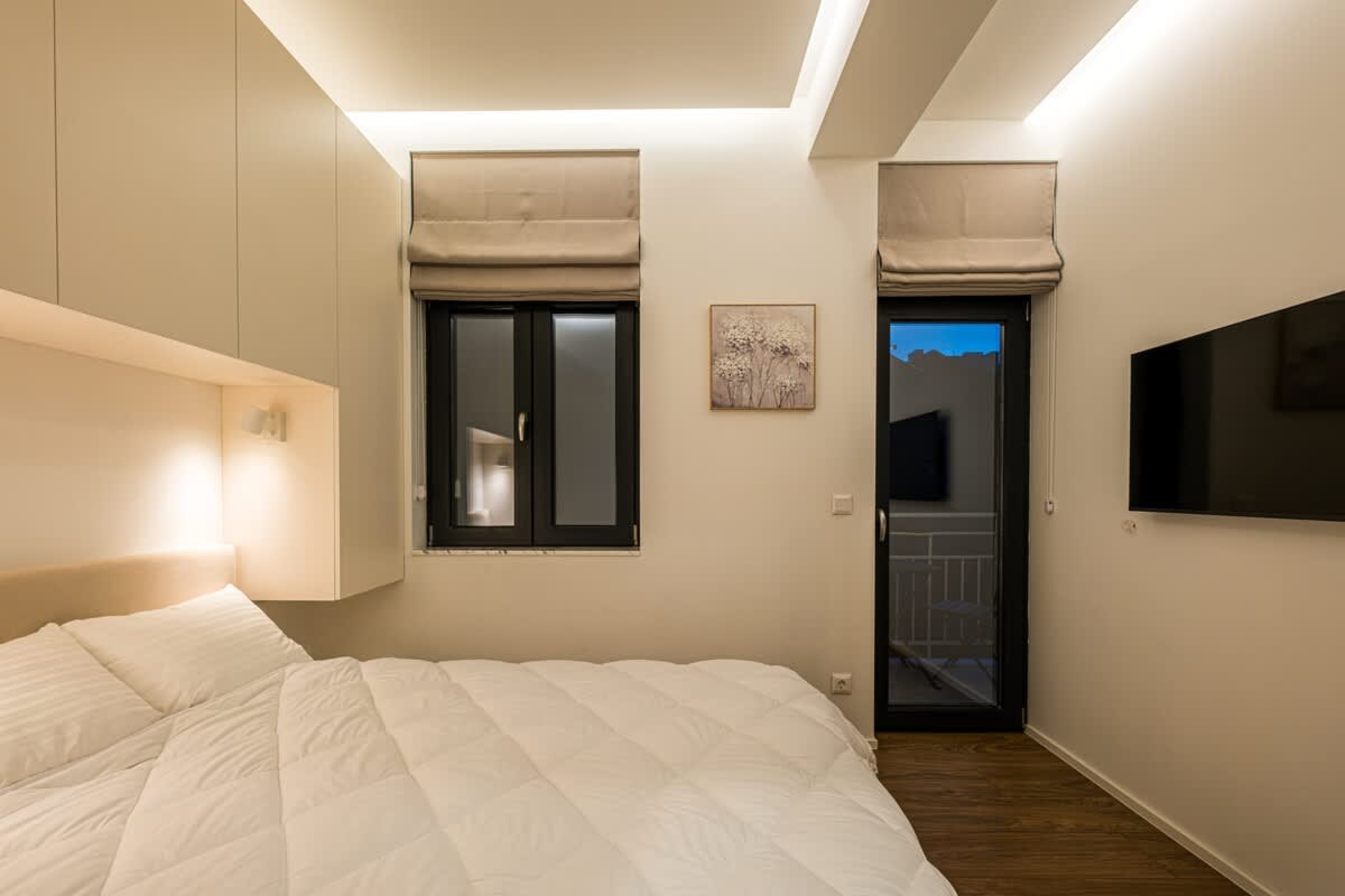 South 2.2 - Brand New Modern 1BD in Sofia Center - Photo 9