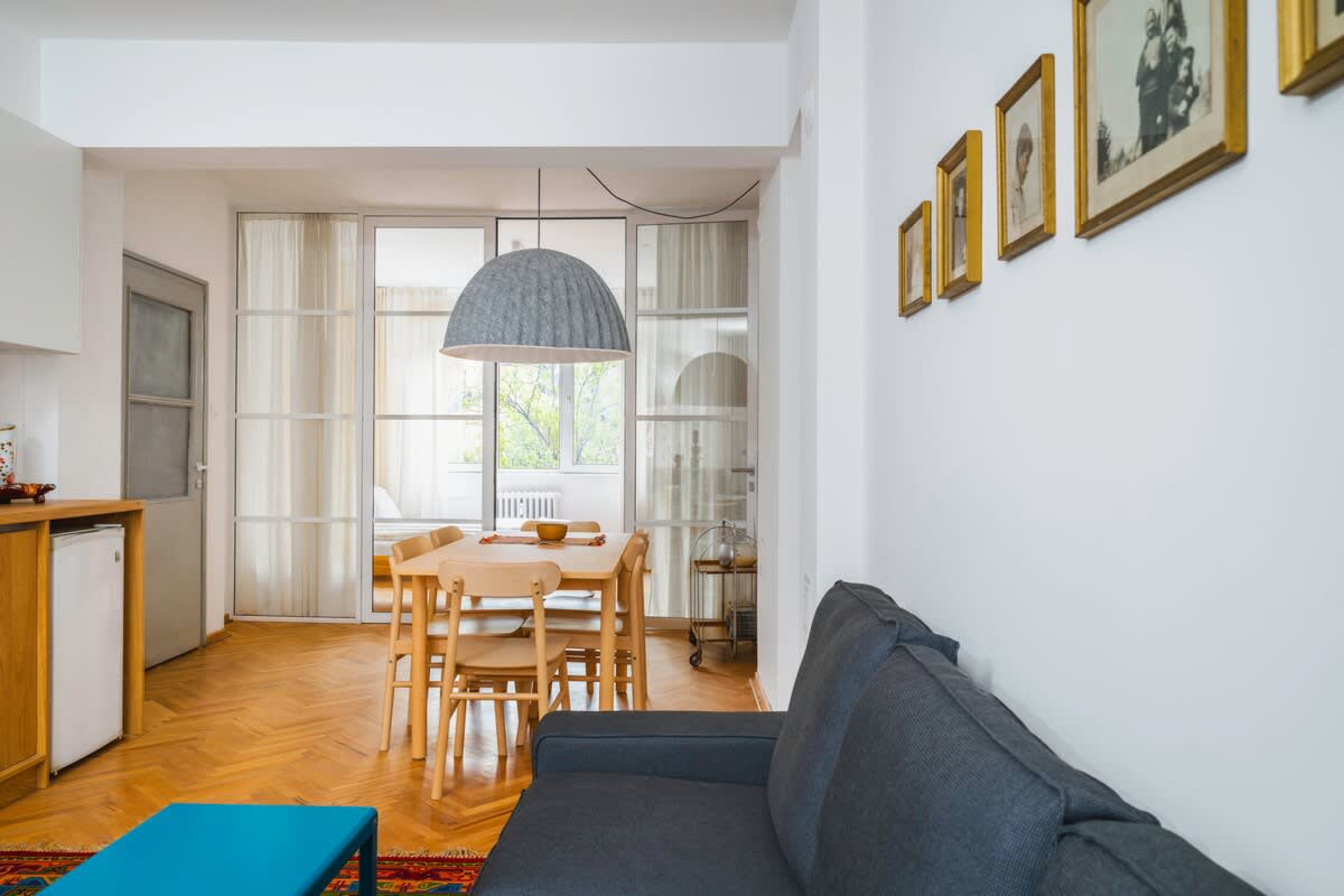 Scoutaround White Logo