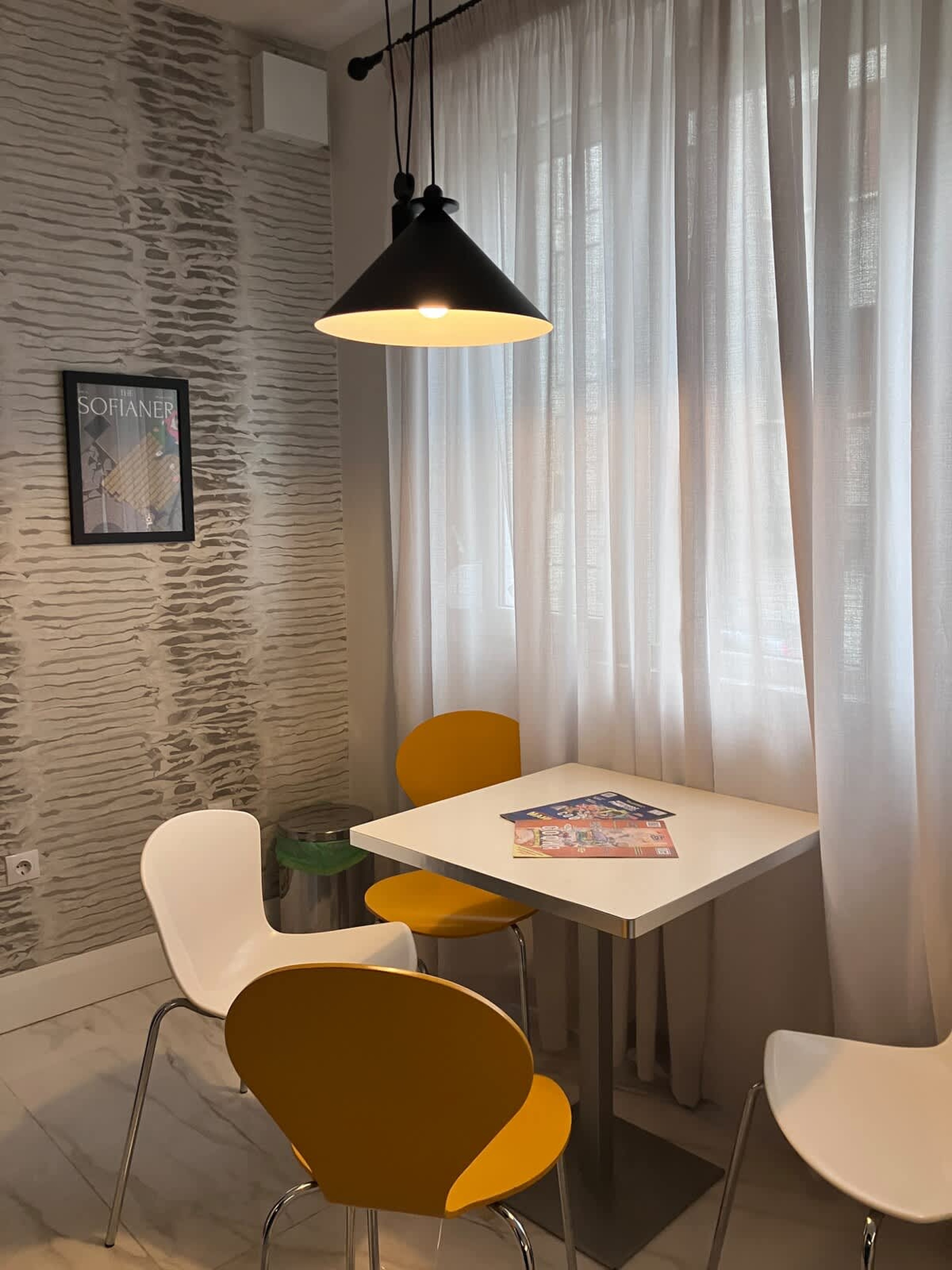 Scoutaround White Logo