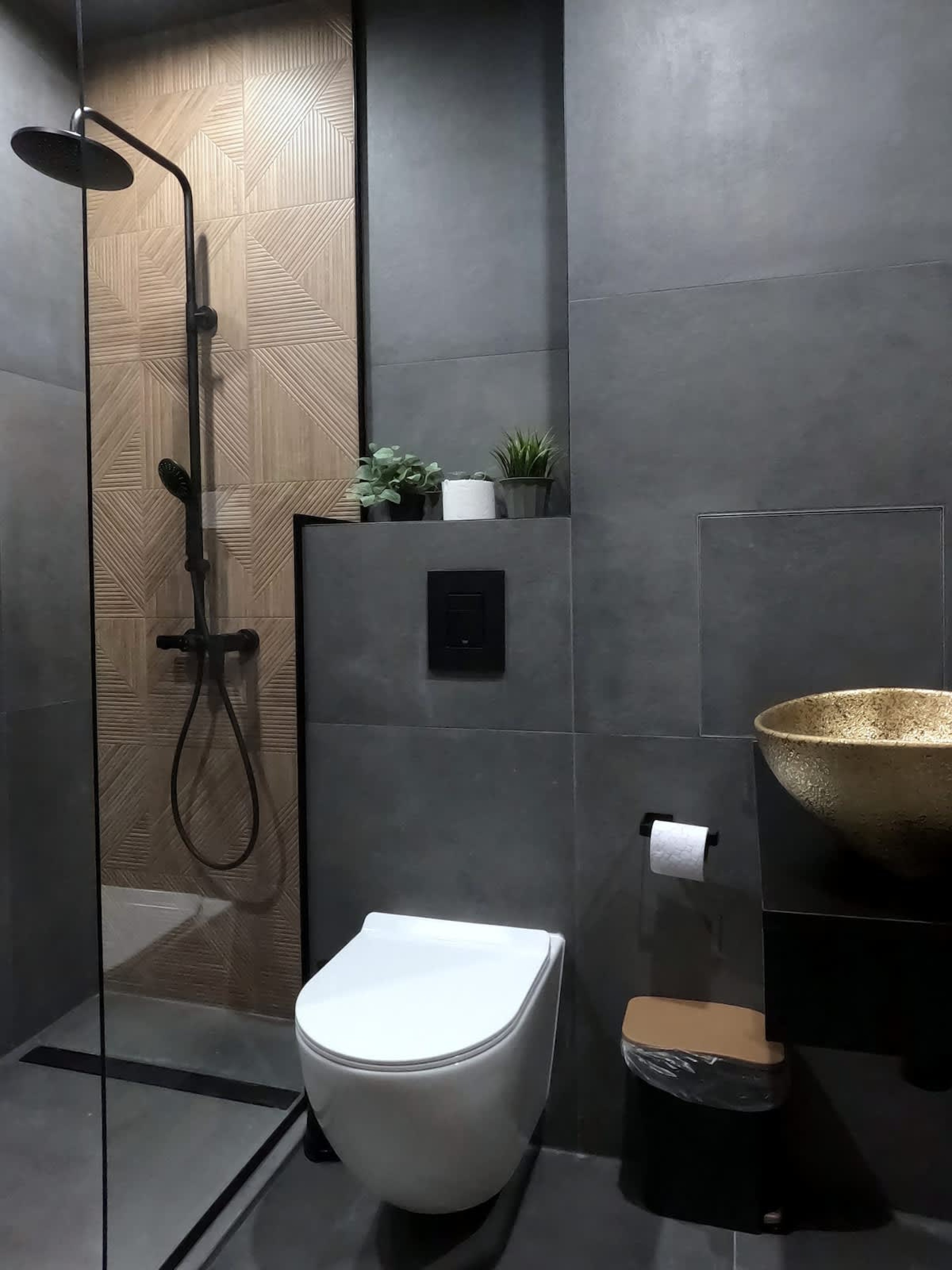 Scoutaround White Logo