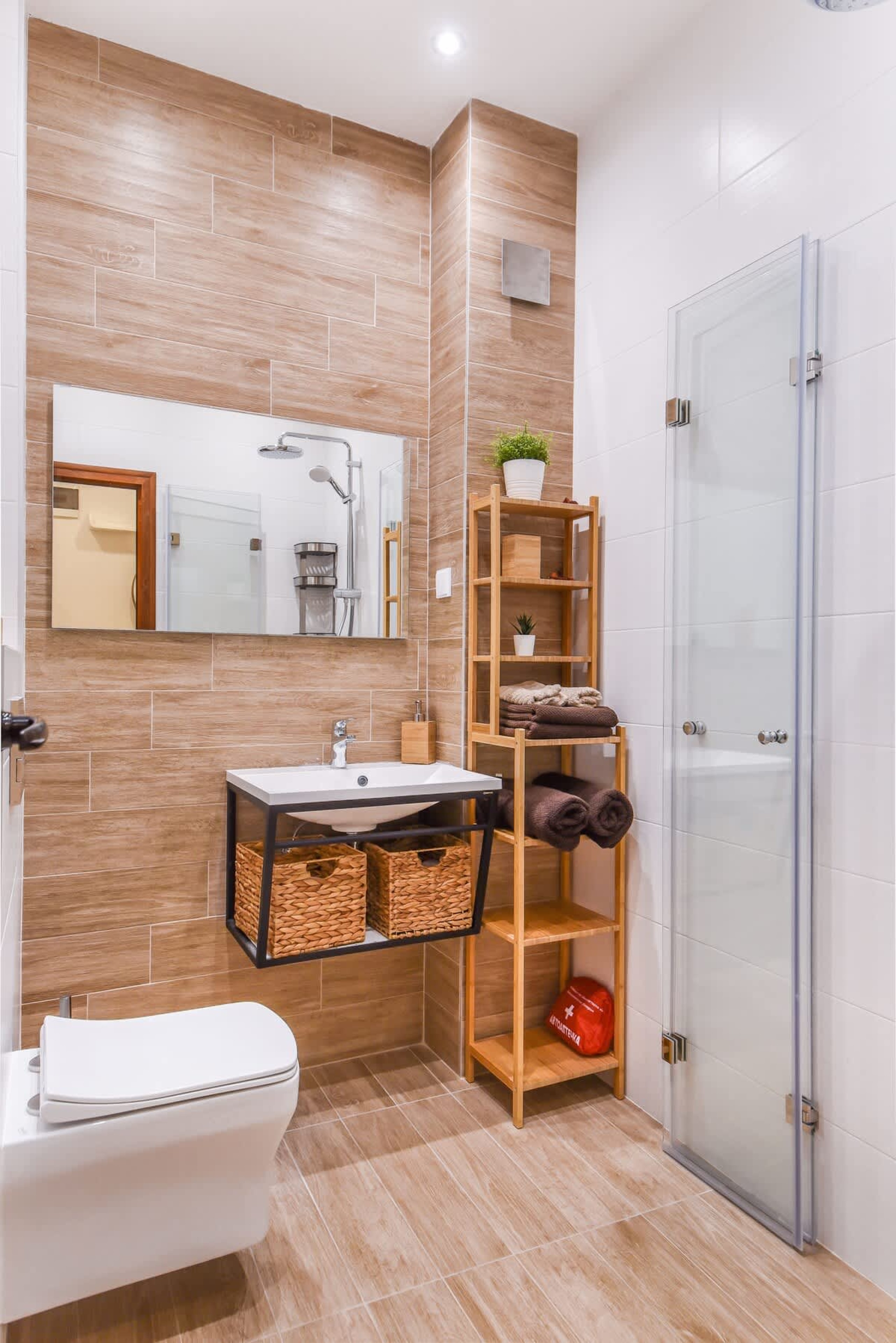 Scoutaround White Logo