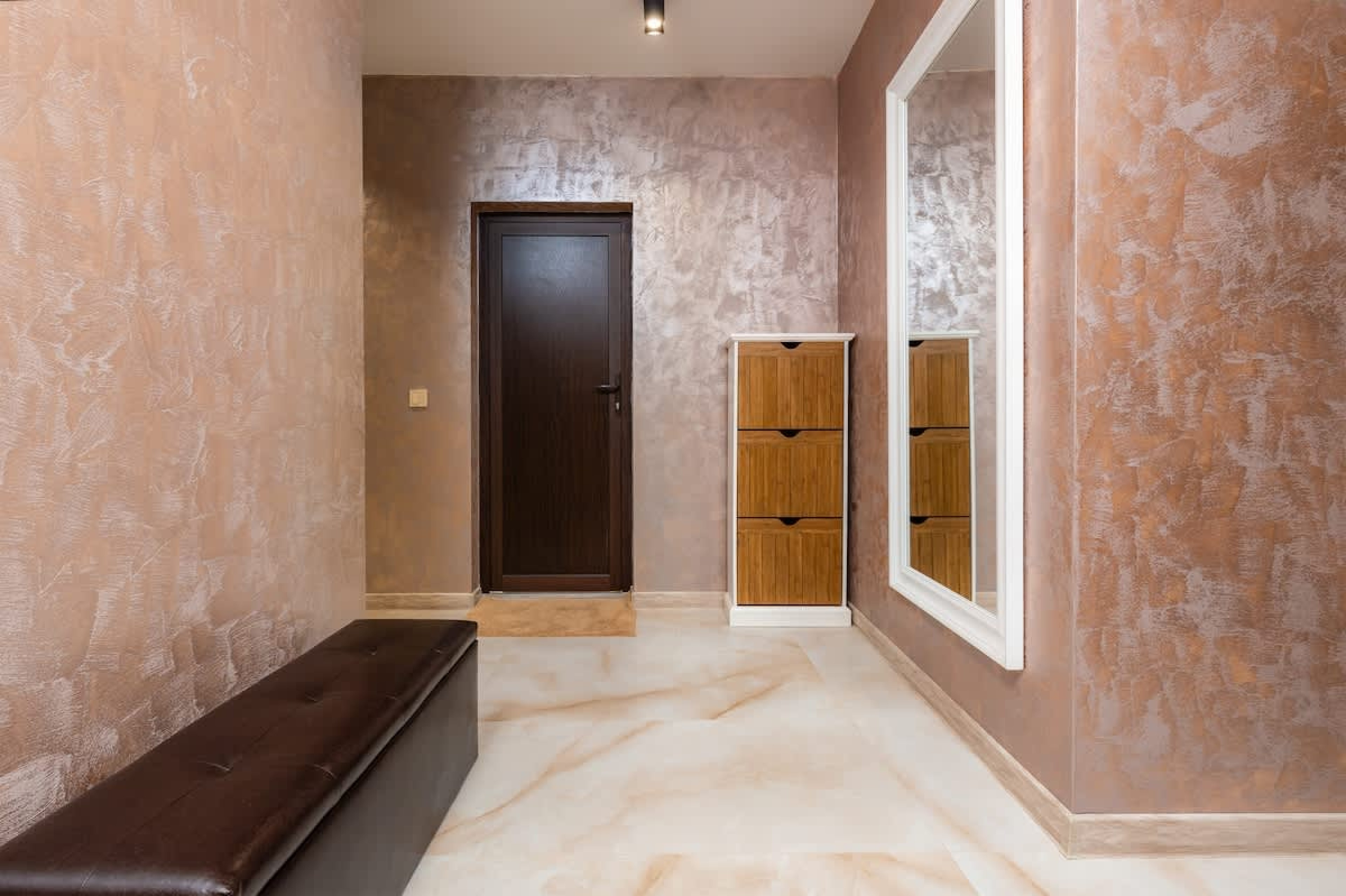 Scoutaround White Logo