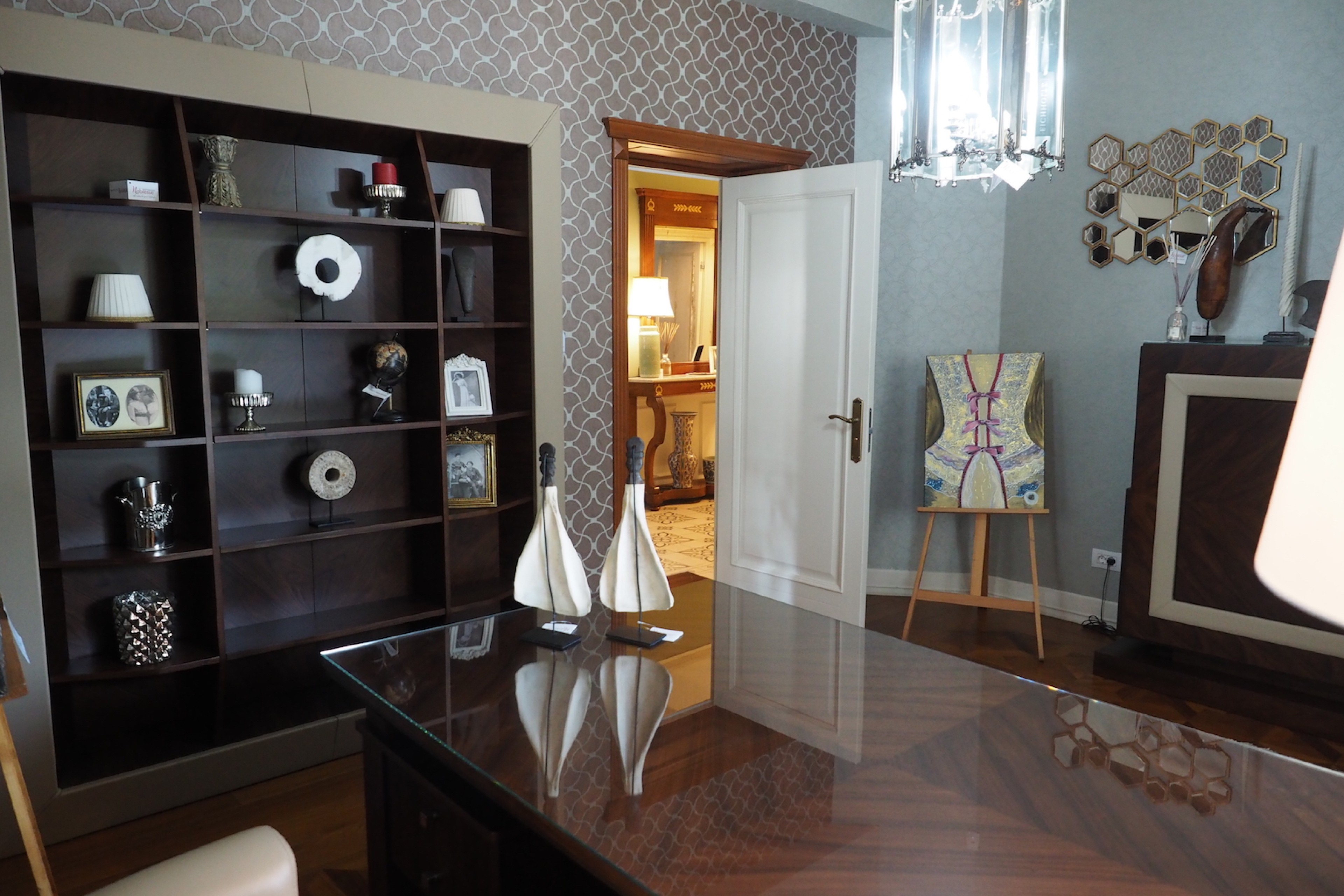 Scoutaround White Logo