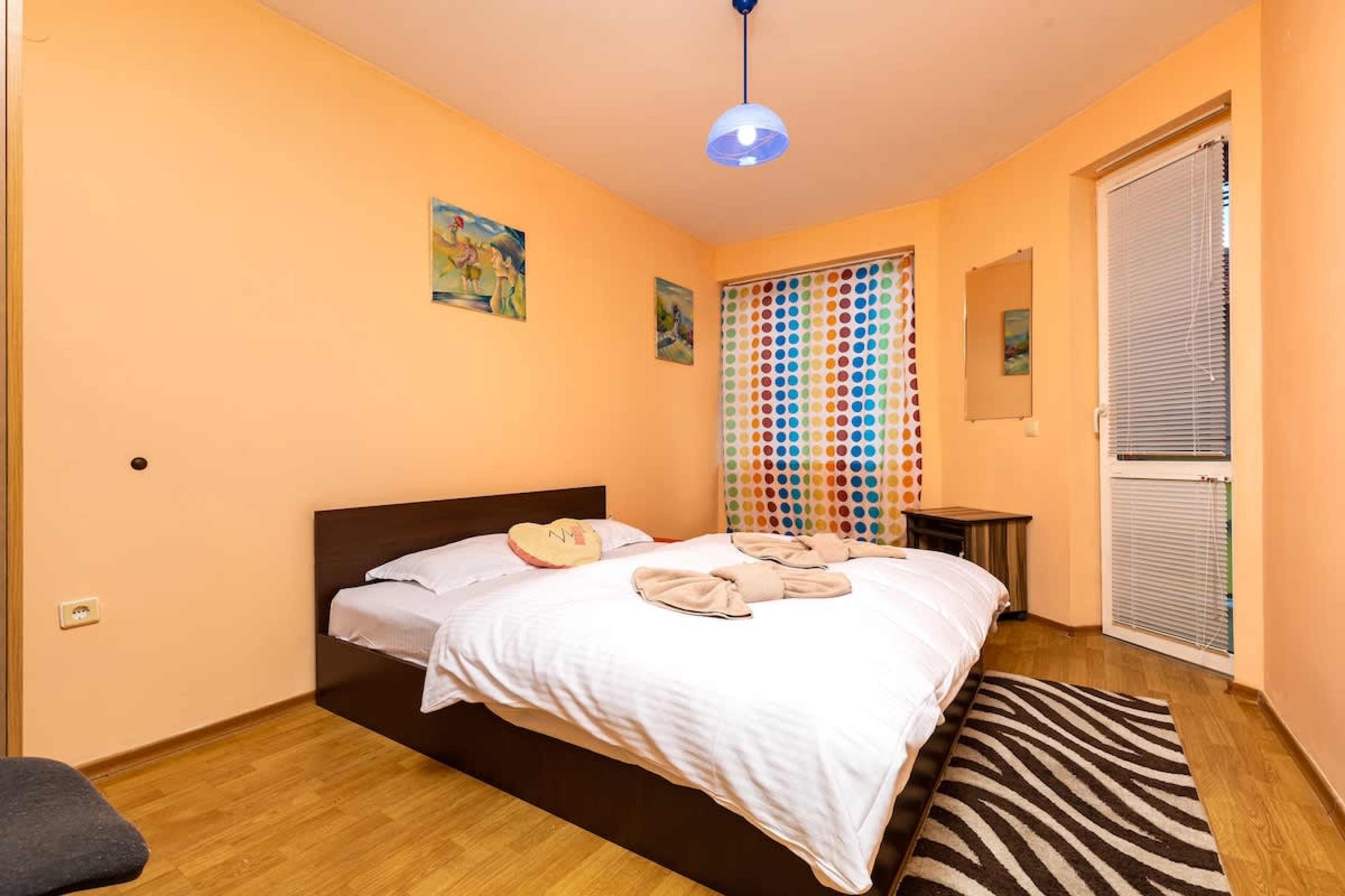 Scoutaround White Logo