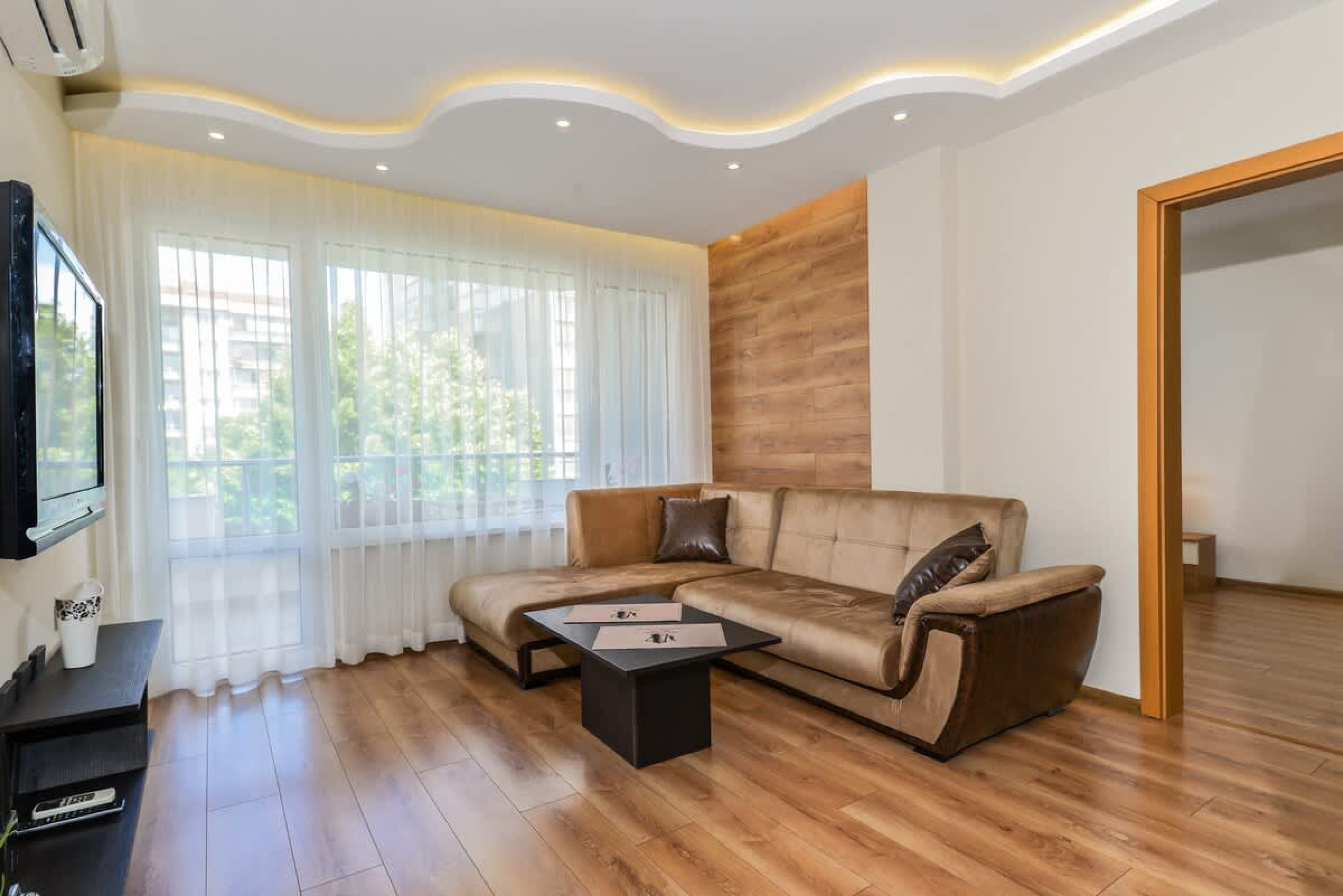 The M Place - Photo 2