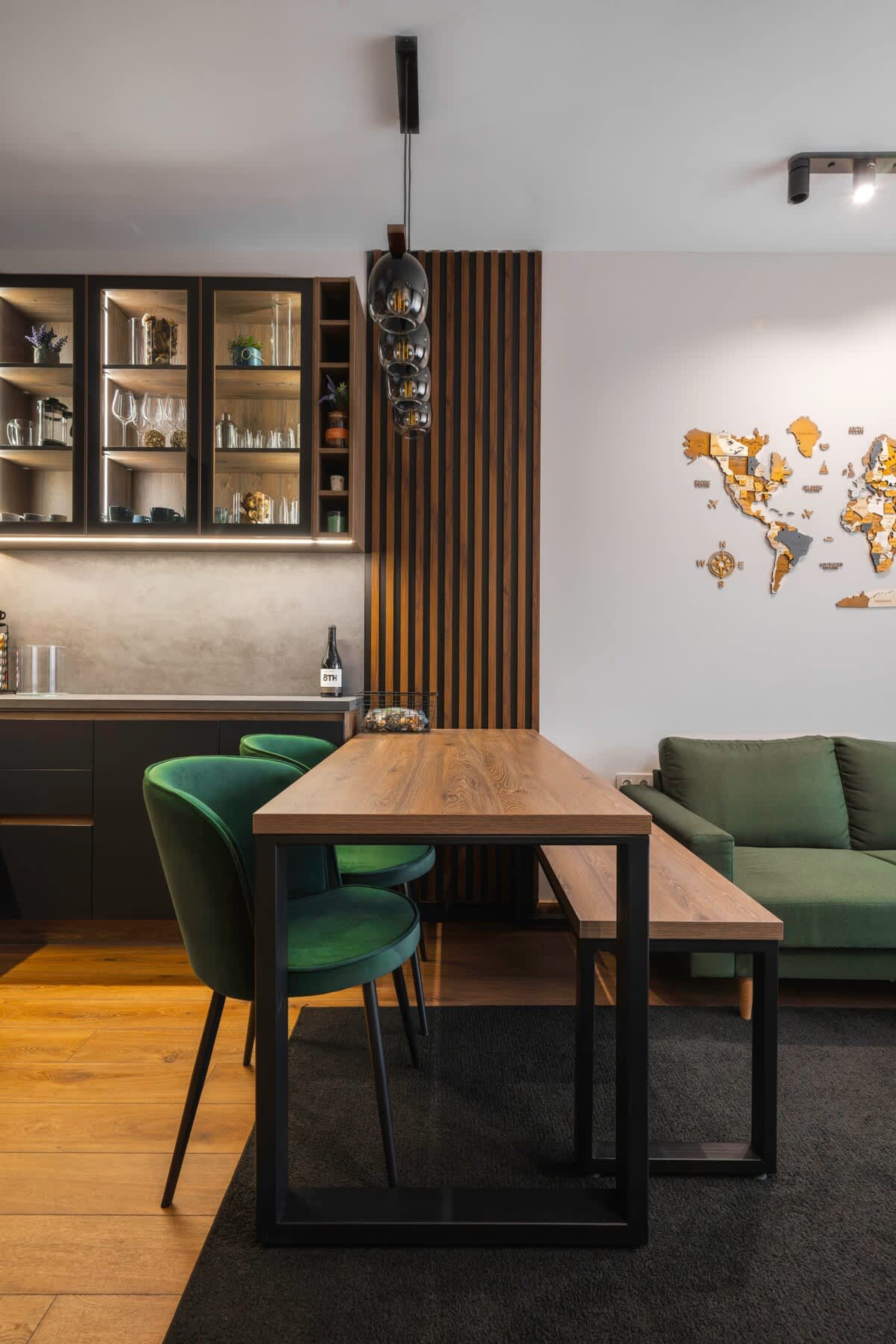 Scoutaround White Logo