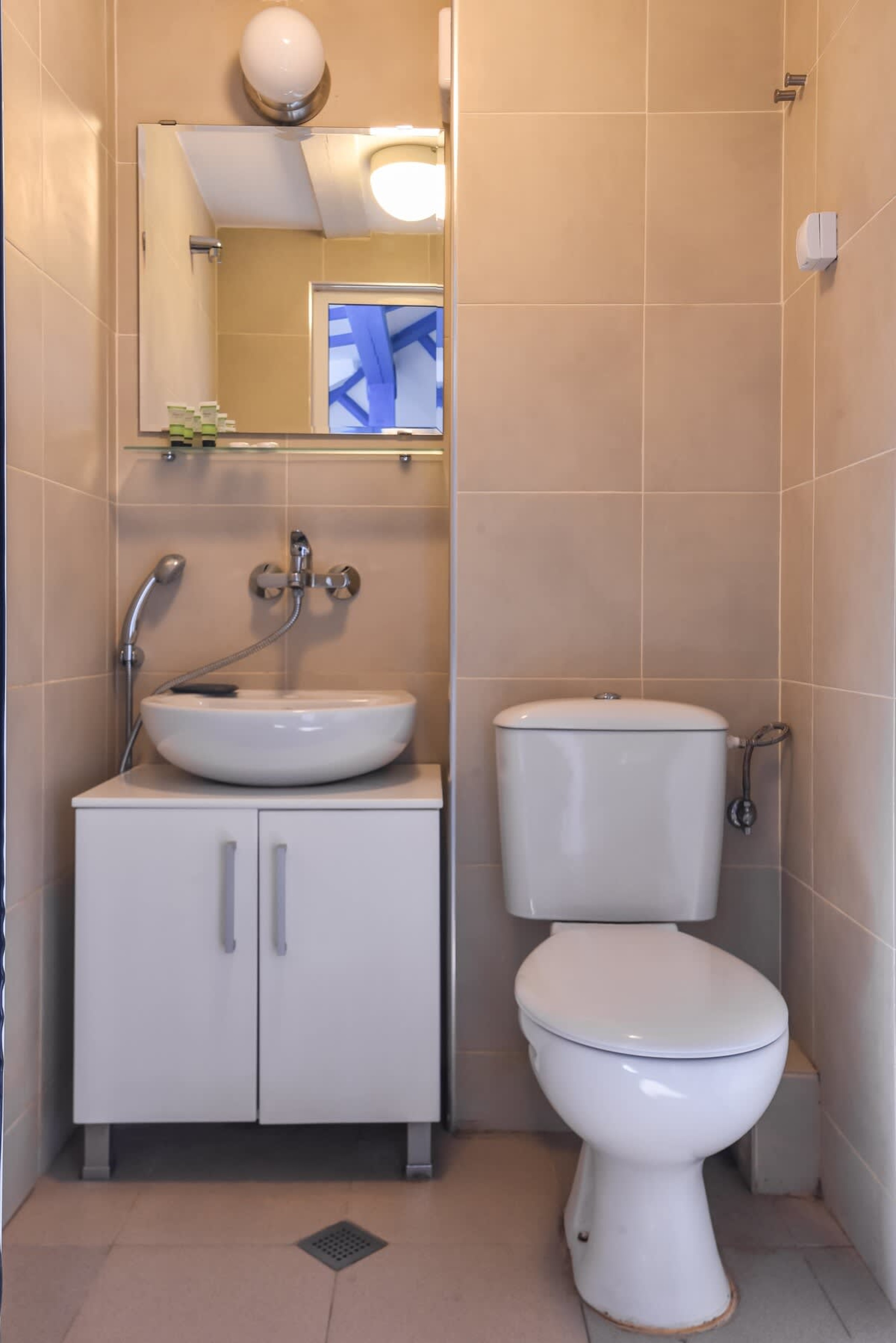 Scoutaround White Logo