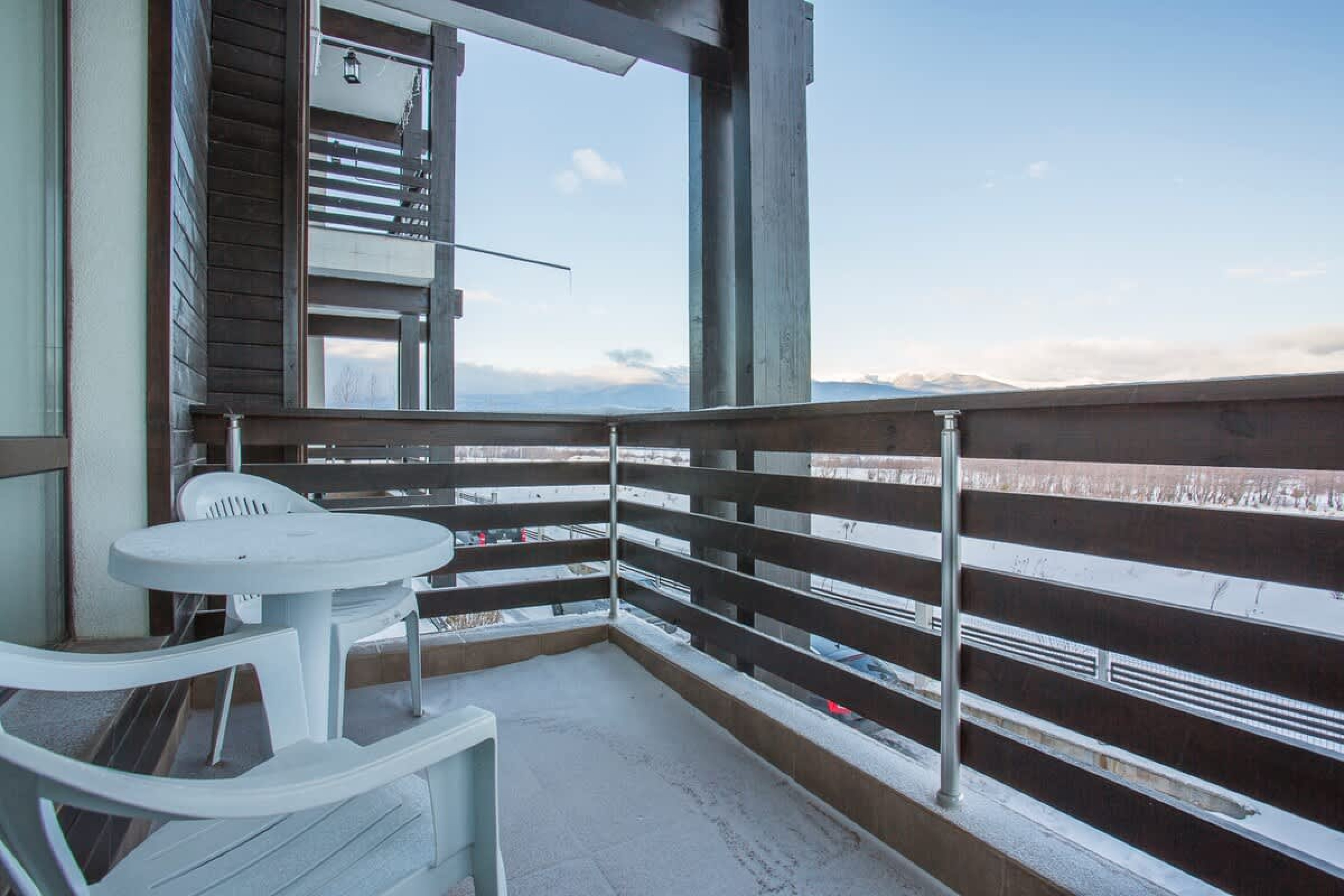 Bright Studio in a Spacious Complex in the Valley - Photo 14