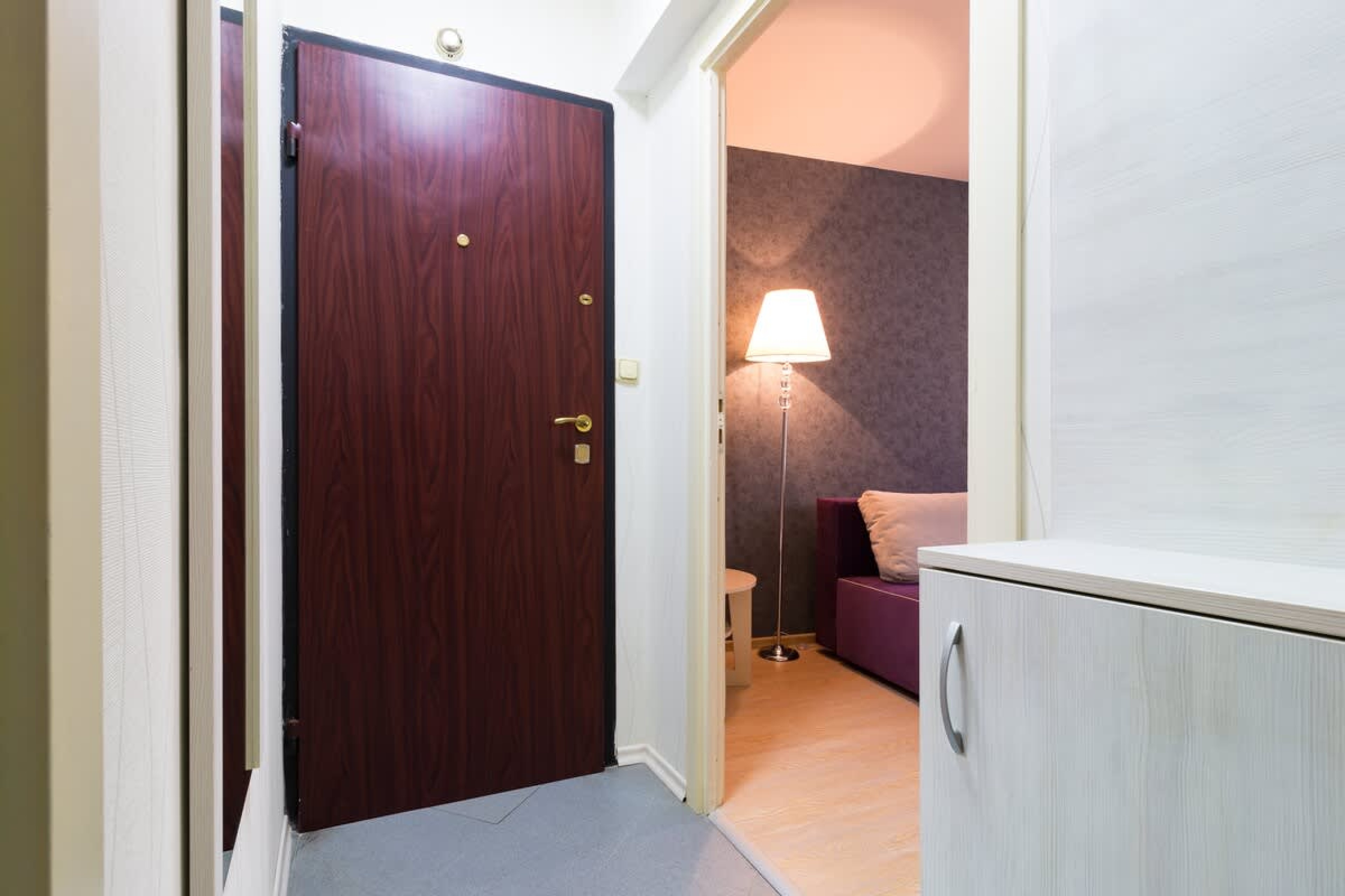 Scoutaround White Logo