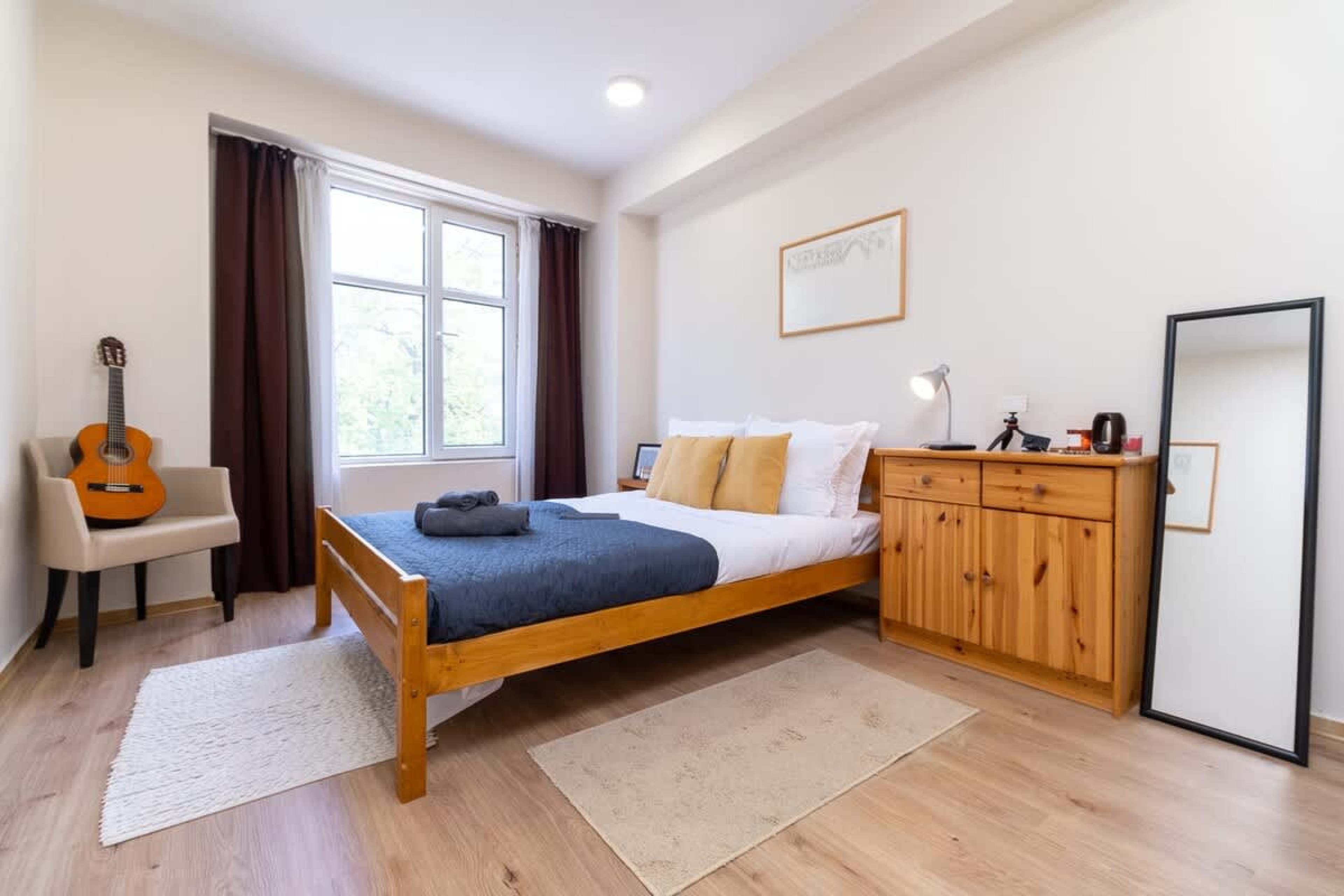 Scoutaround White Logo