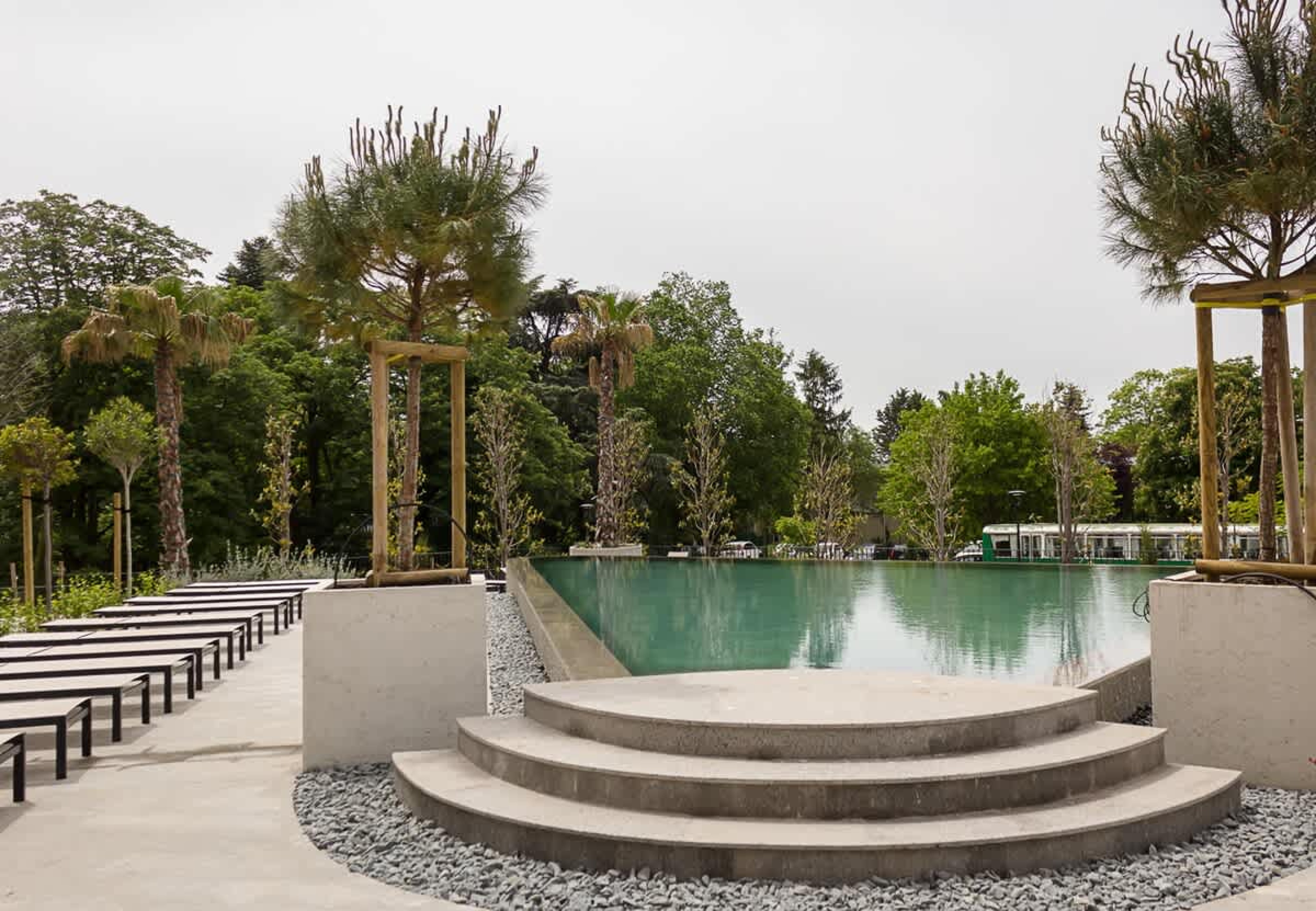 Scoutaround White Logo