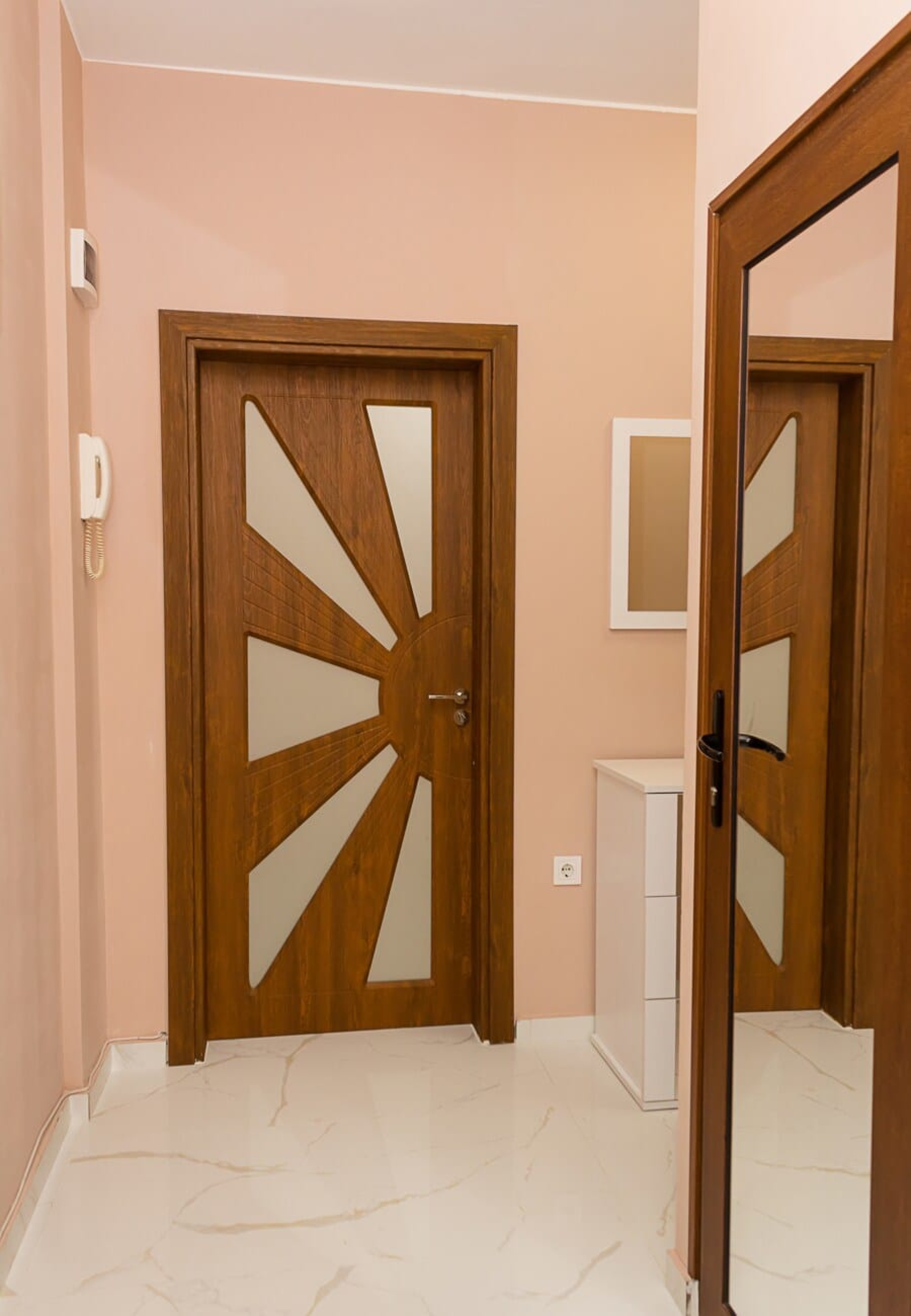 Comfy 1-Bedroom Apartment in Chayka Neighbourhood - Photo 26