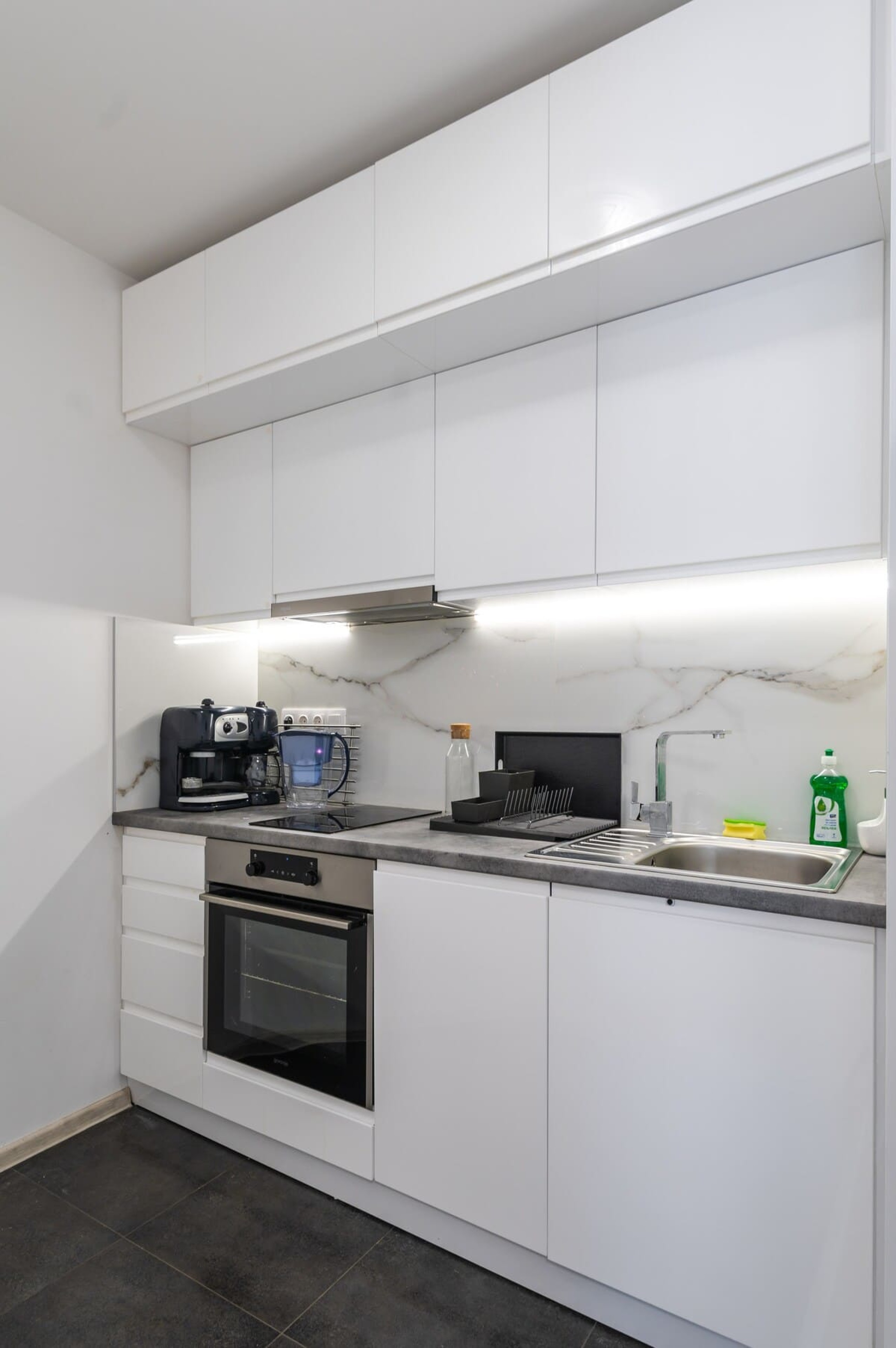 Scoutaround White Logo