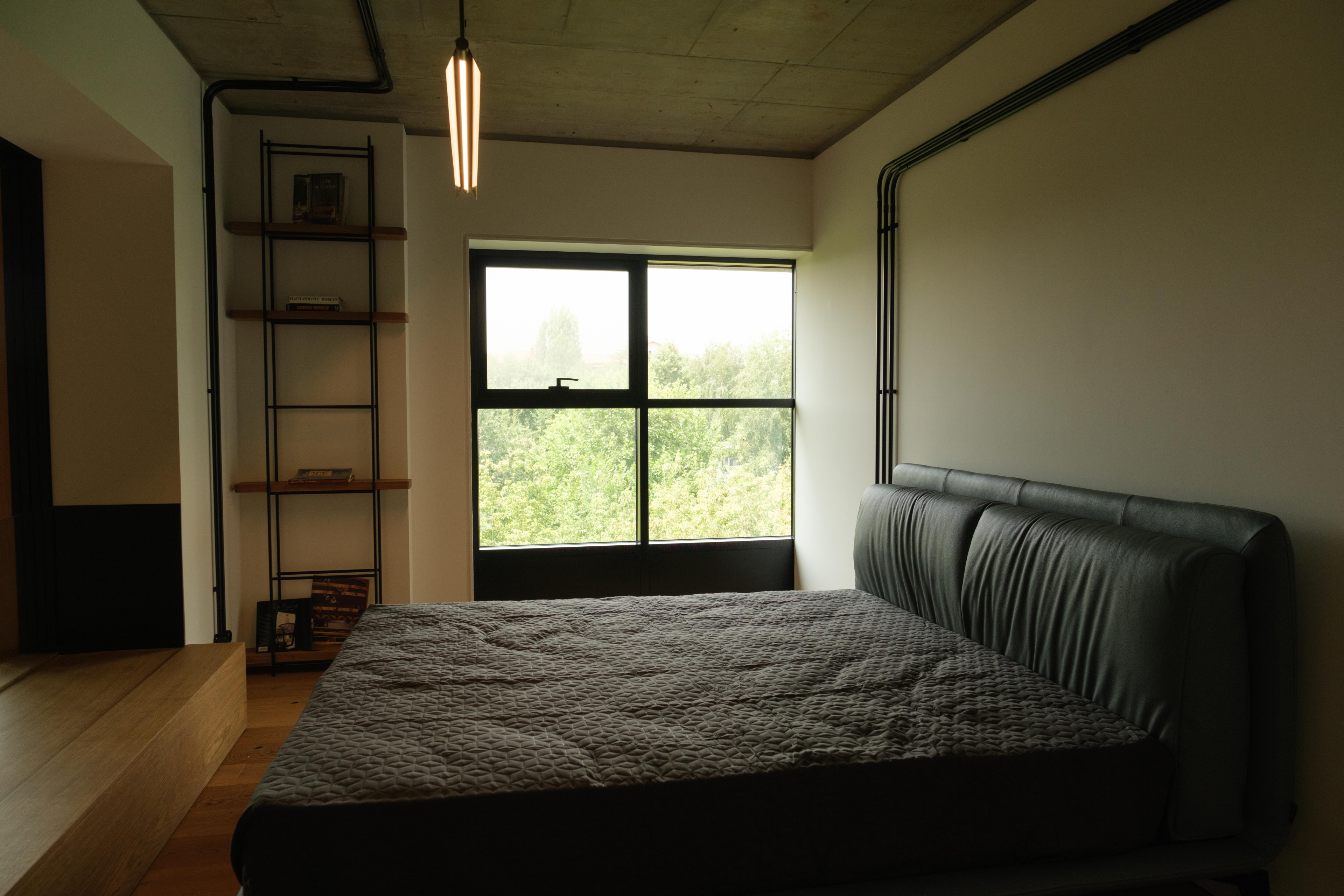 Scoutaround White Logo