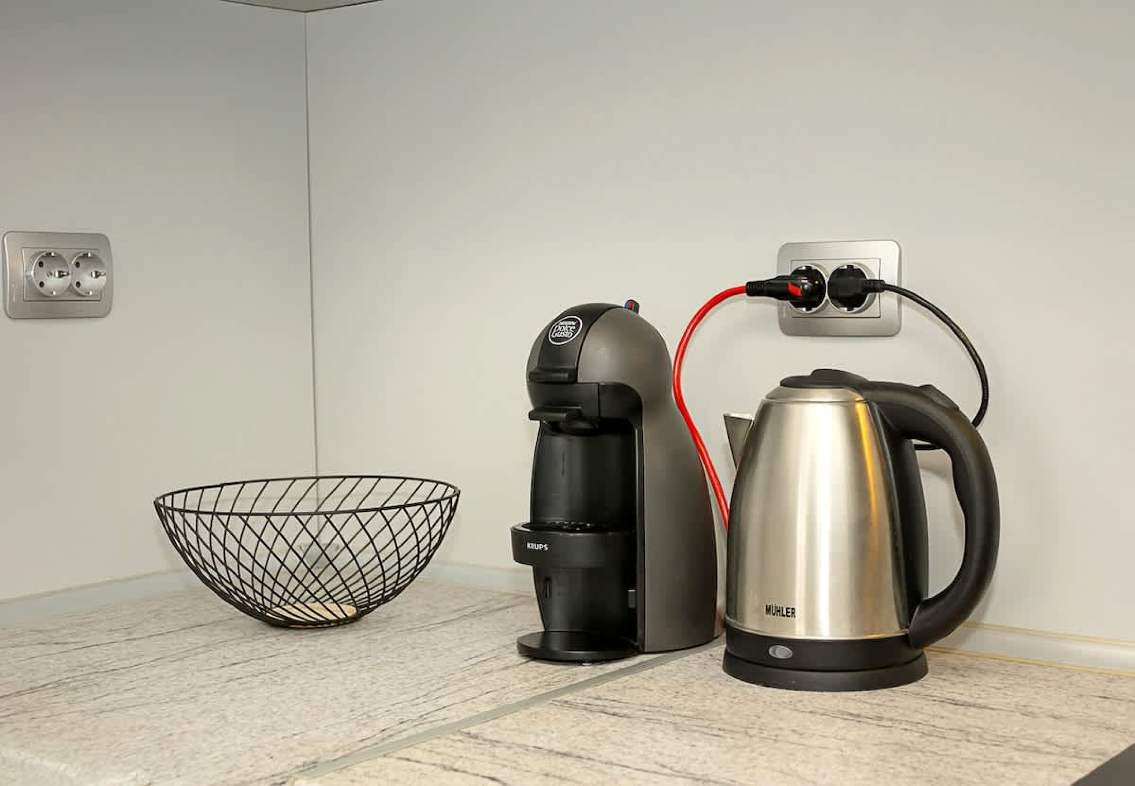 Scoutaround White Logo