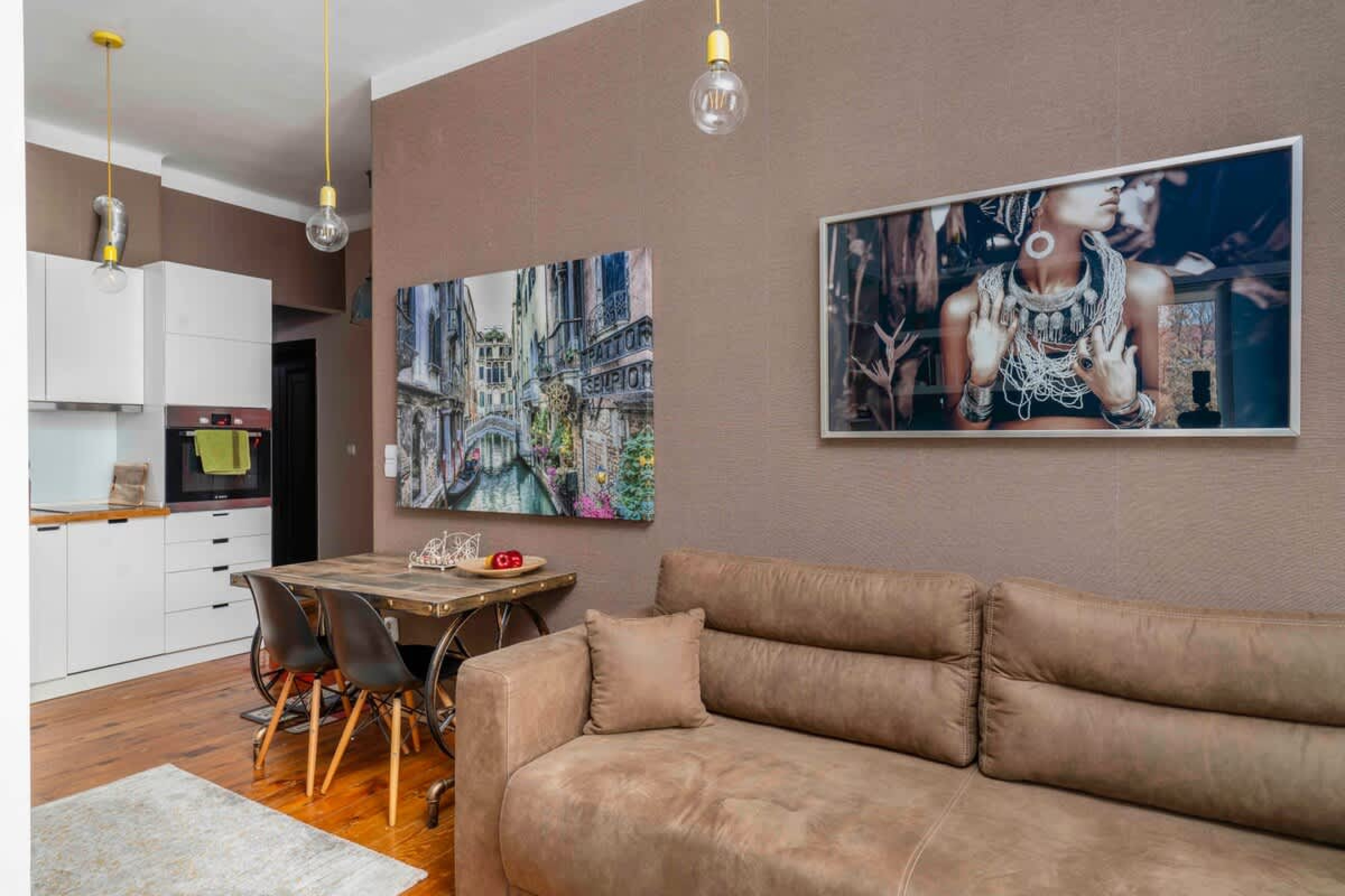 Scoutaround White Logo