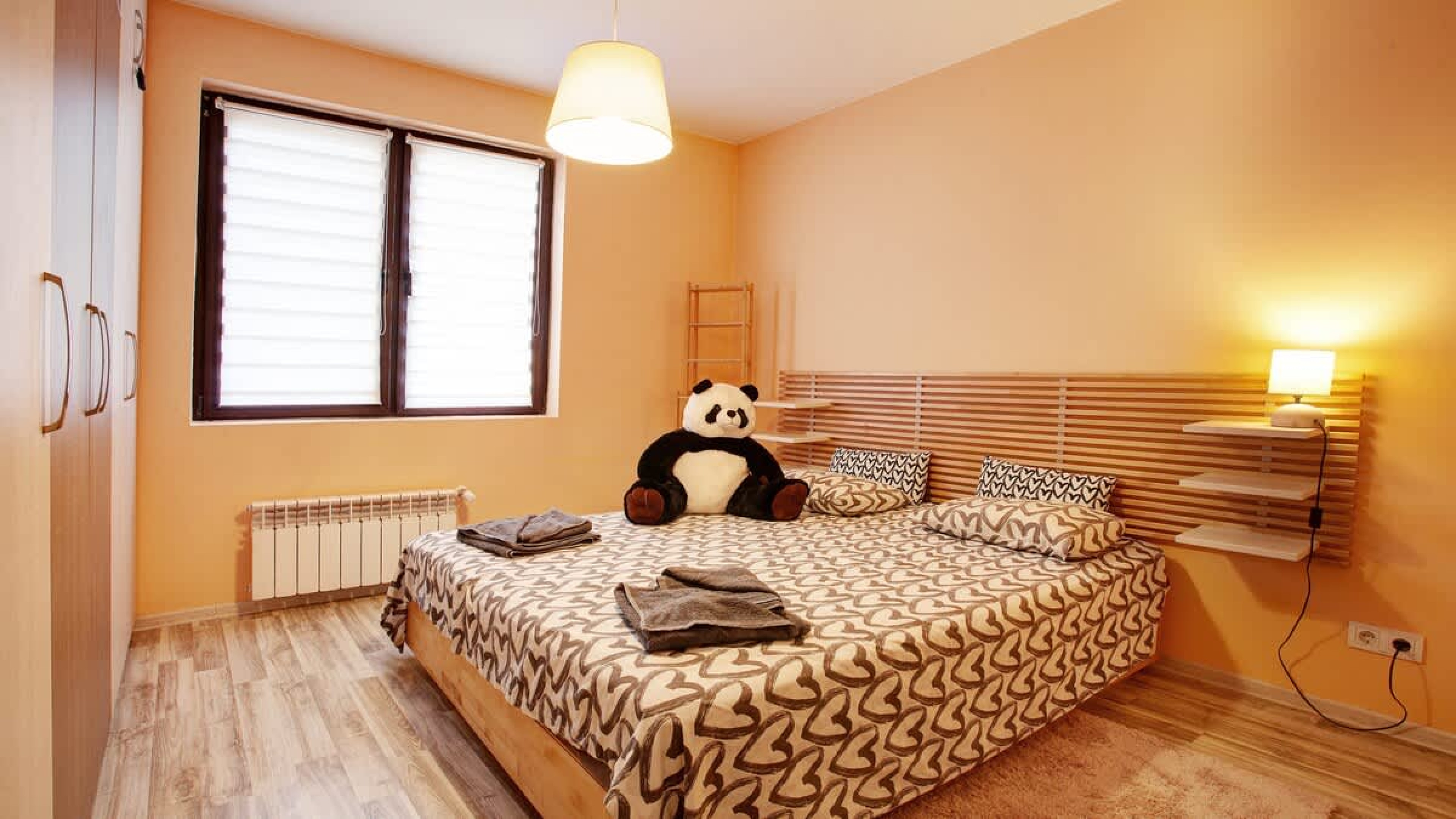 Scoutaround White Logo