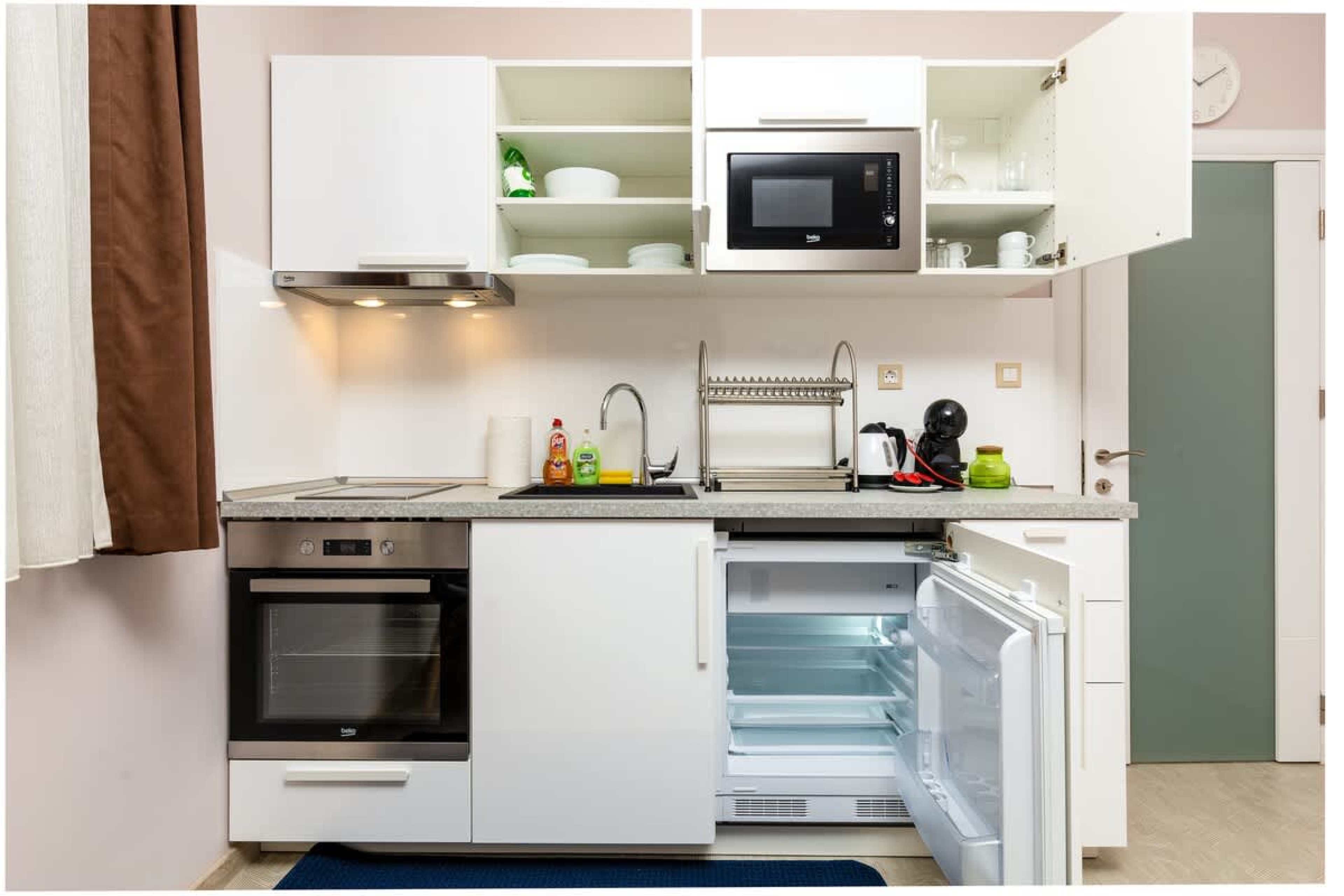 Scoutaround White Logo