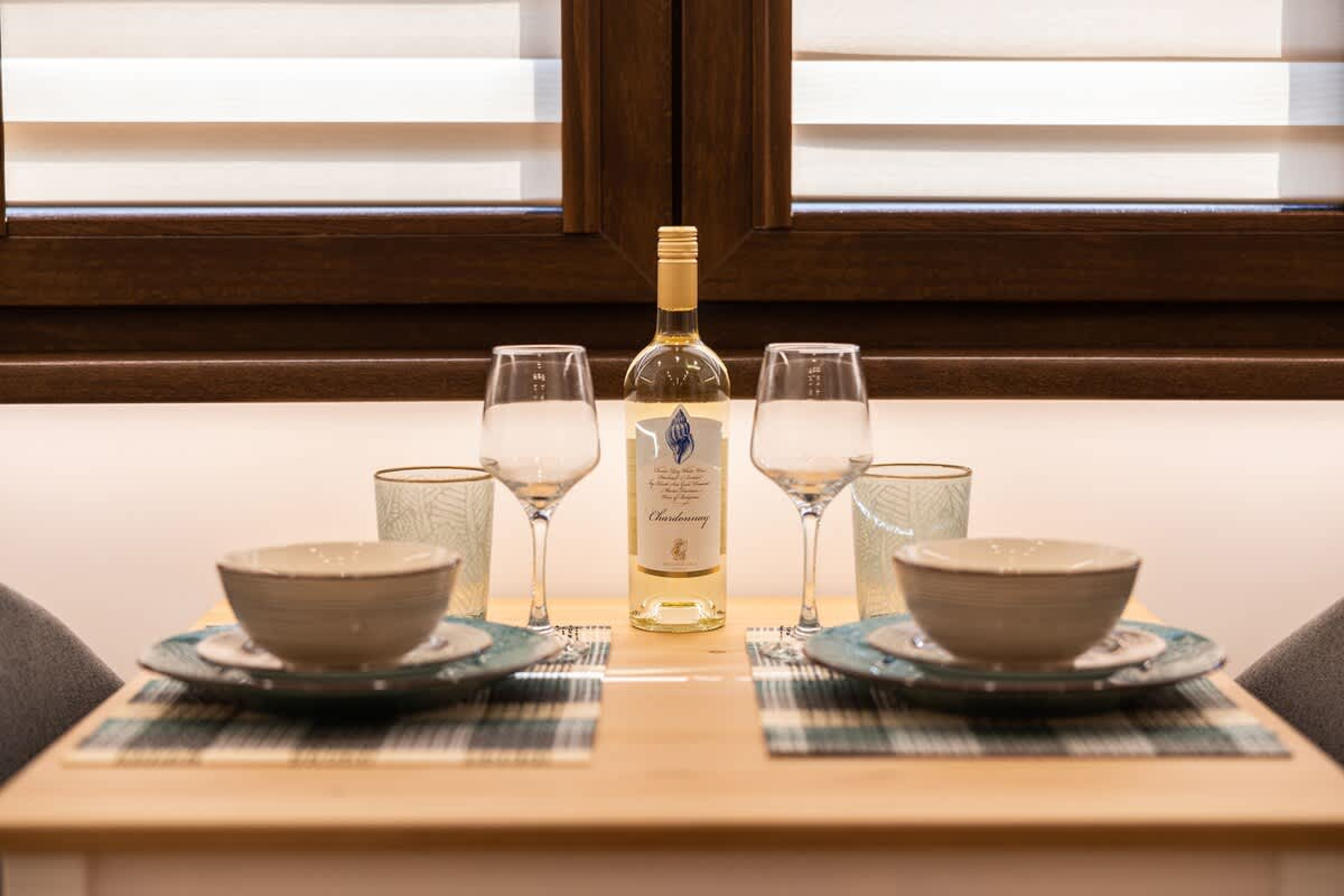 Scoutaround White Logo