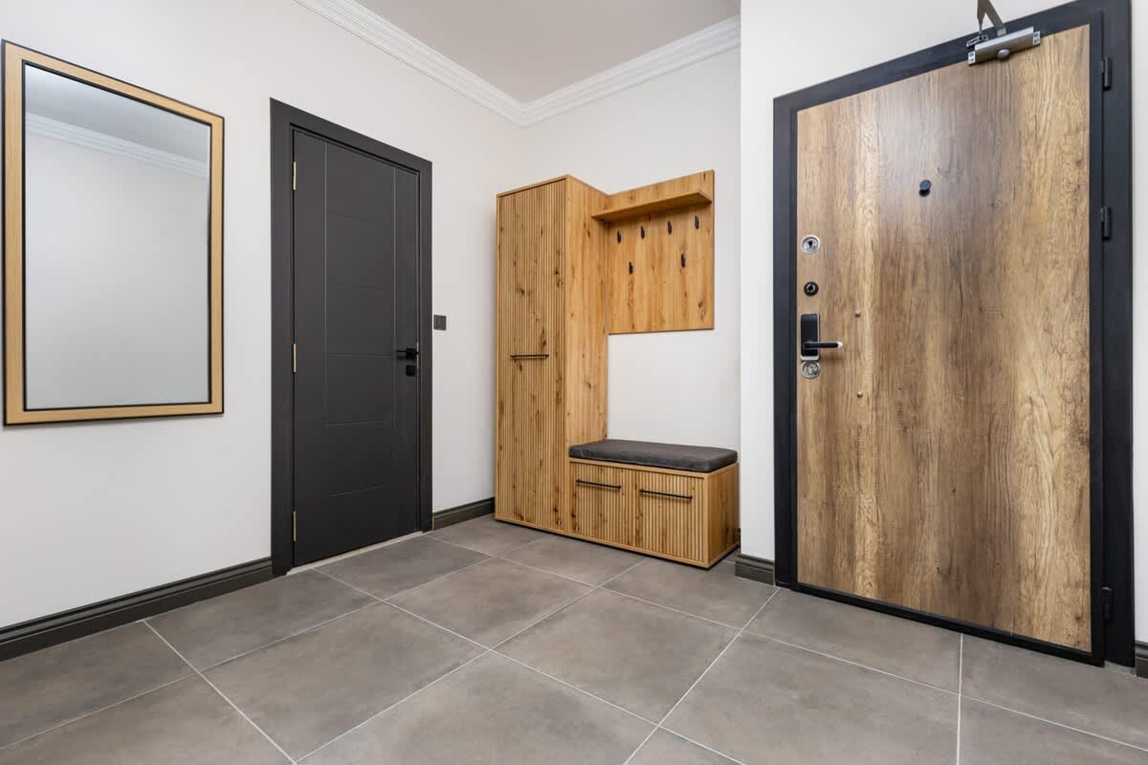 Scoutaround White Logo