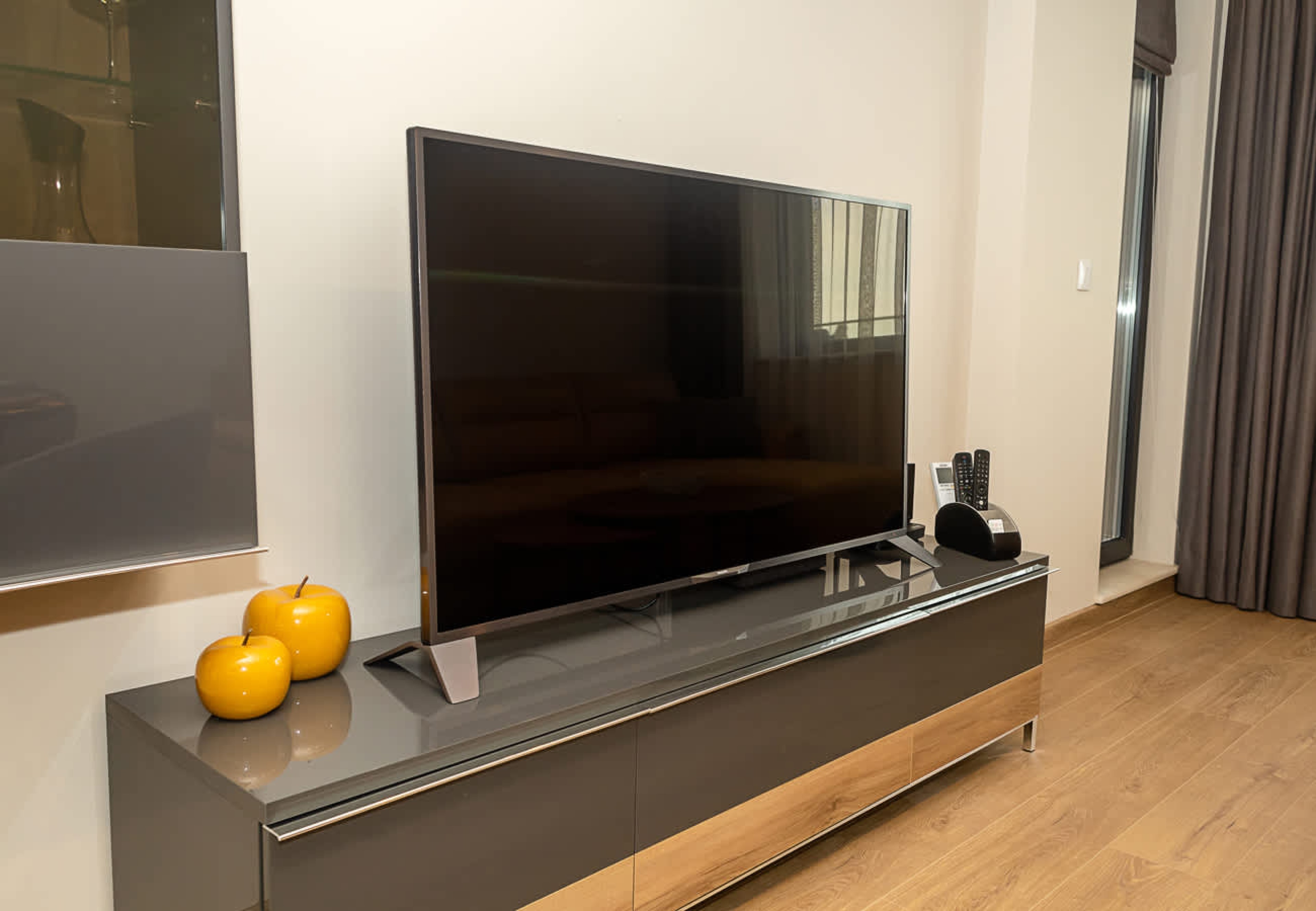 Scoutaround White Logo