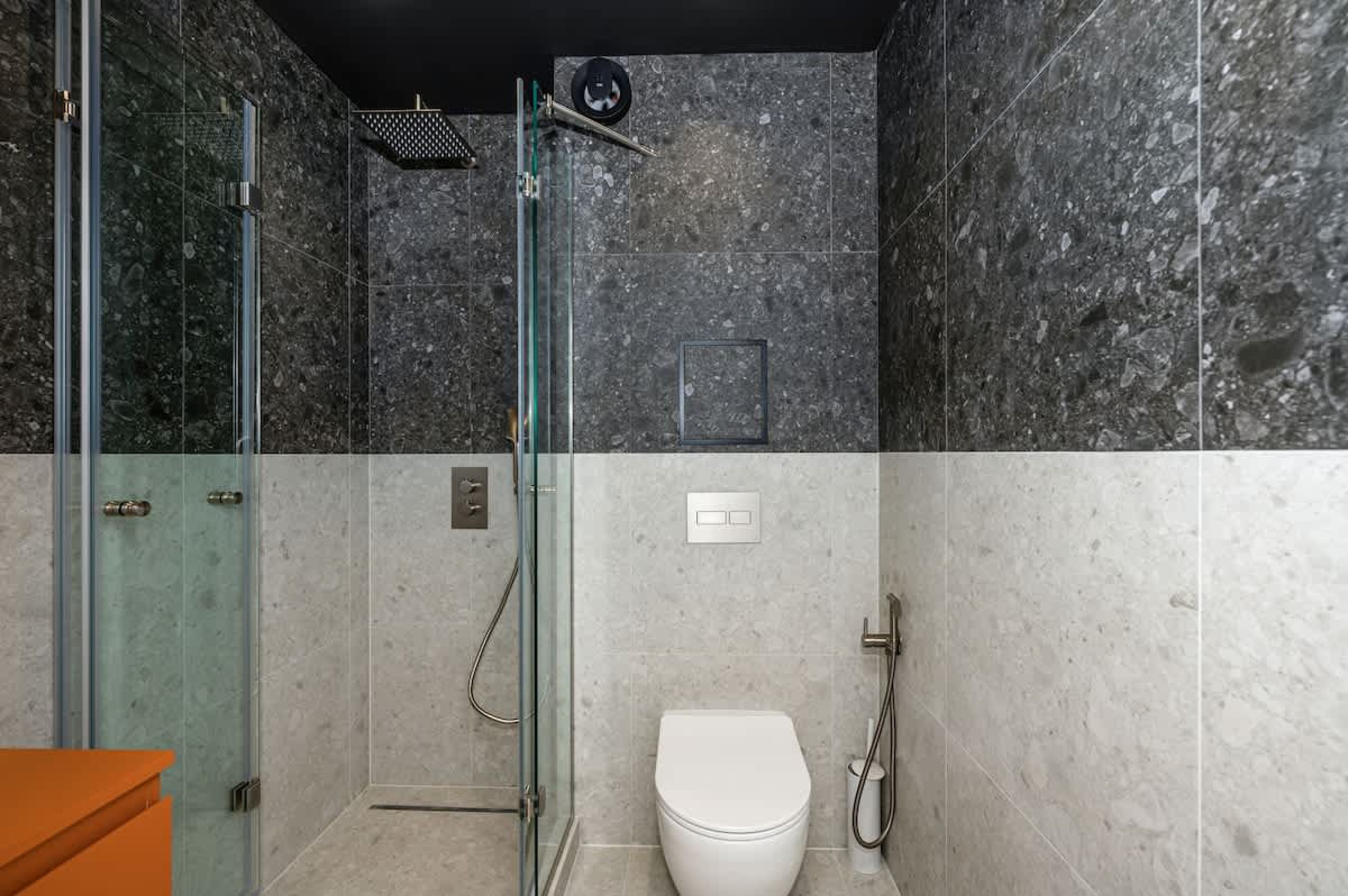 Scoutaround White Logo