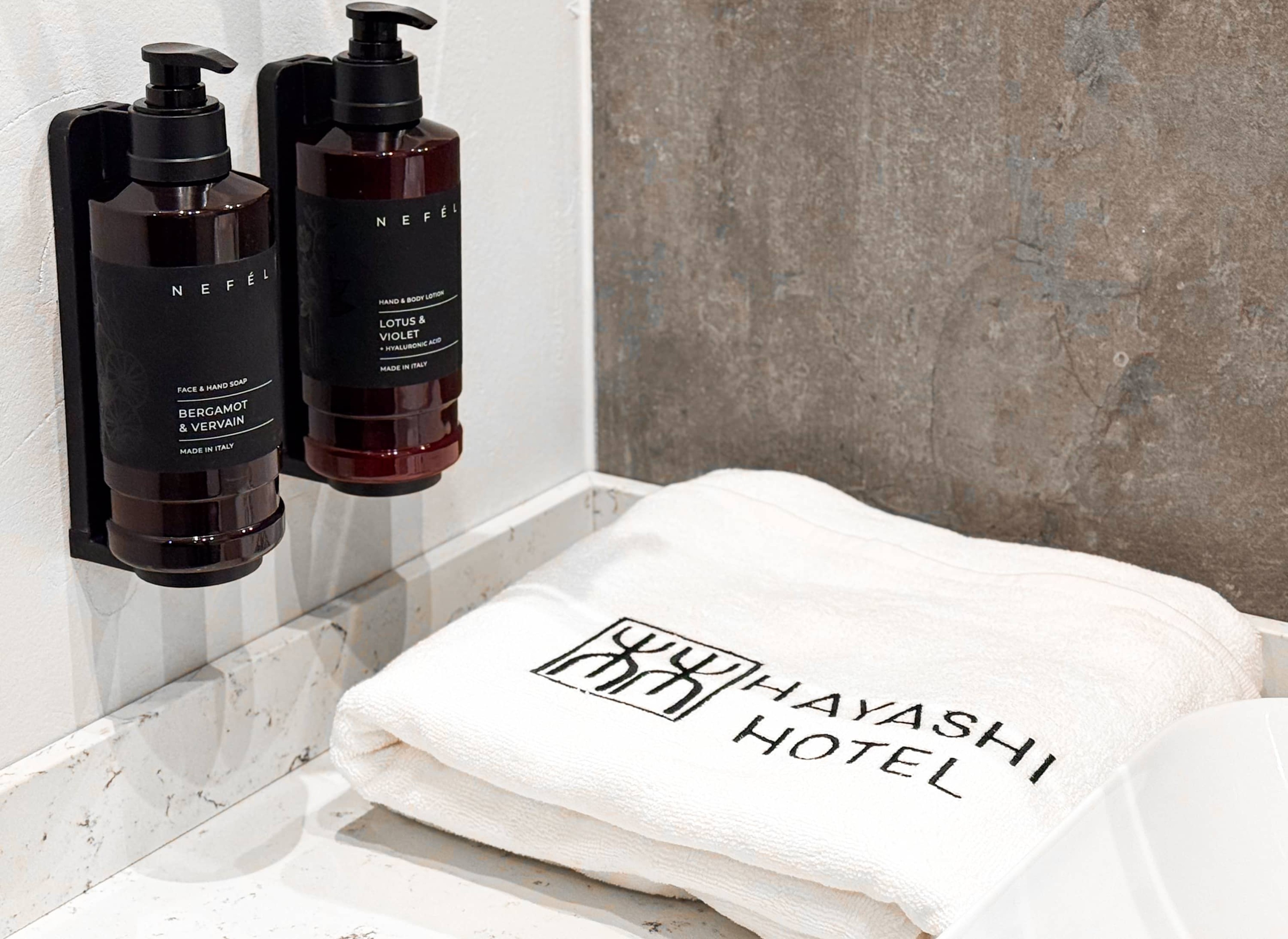 Scoutaround White Logo