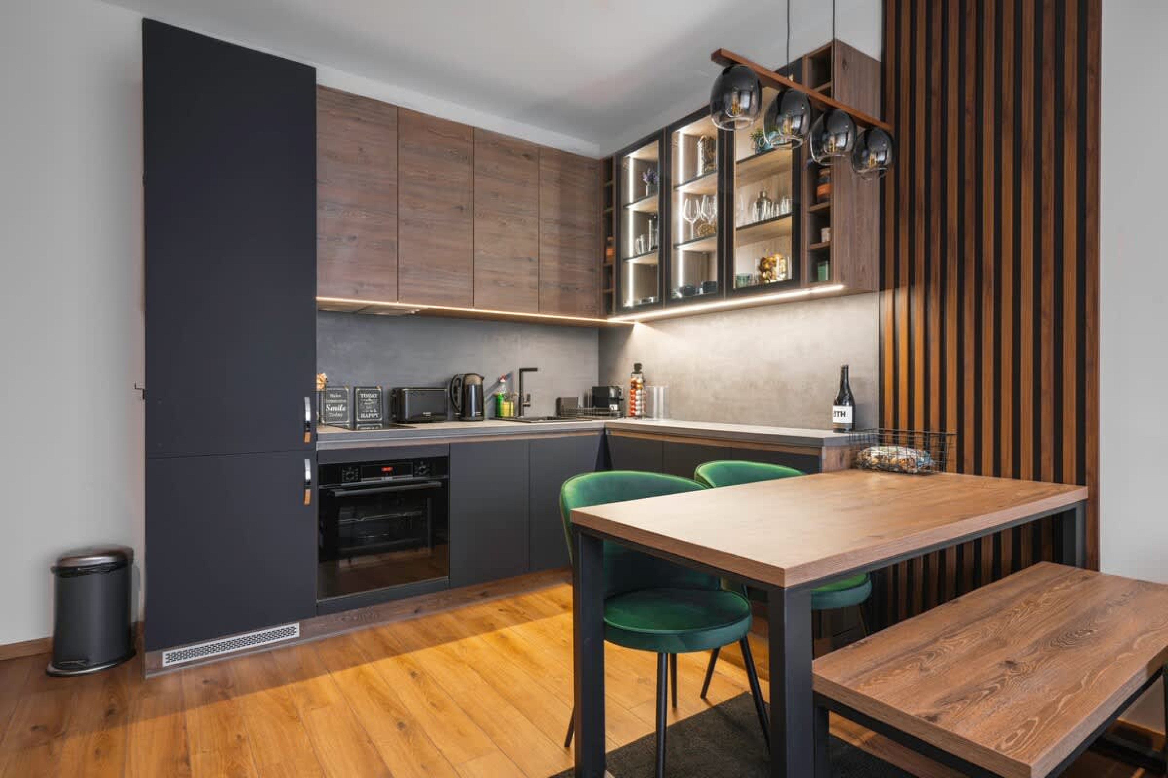 Scoutaround White Logo