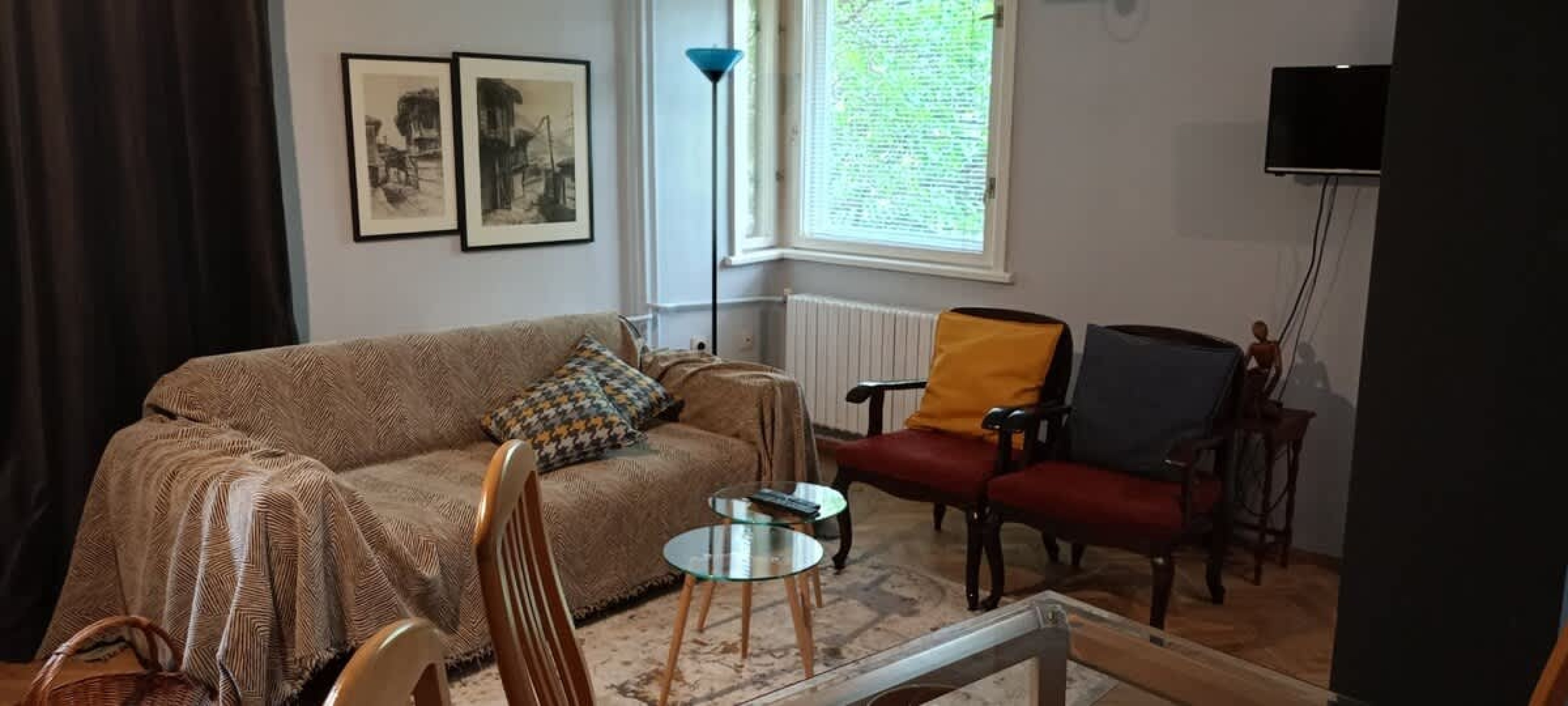 Scoutaround White Logo