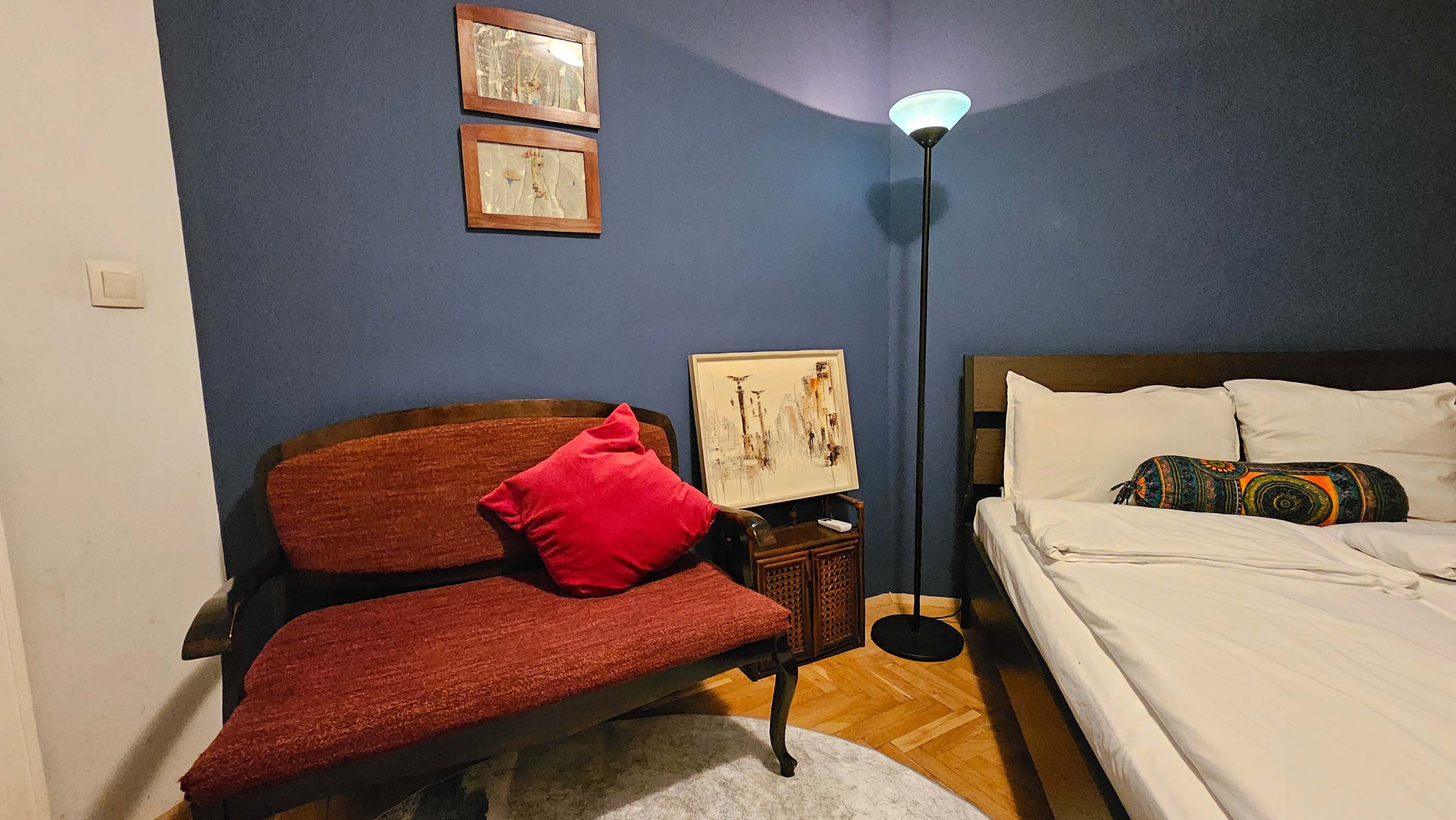 Scoutaround White Logo