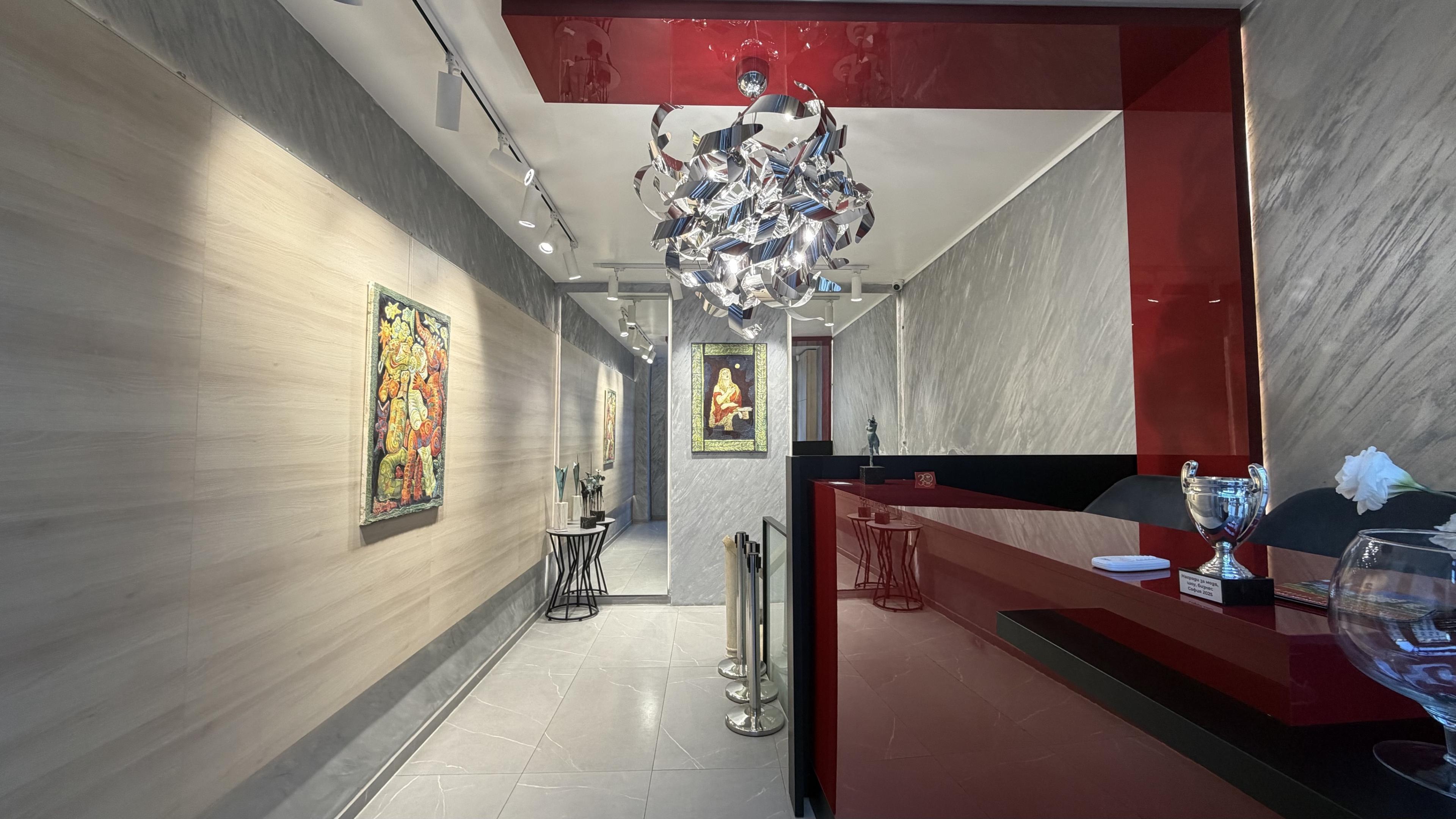 Entrance / lobby