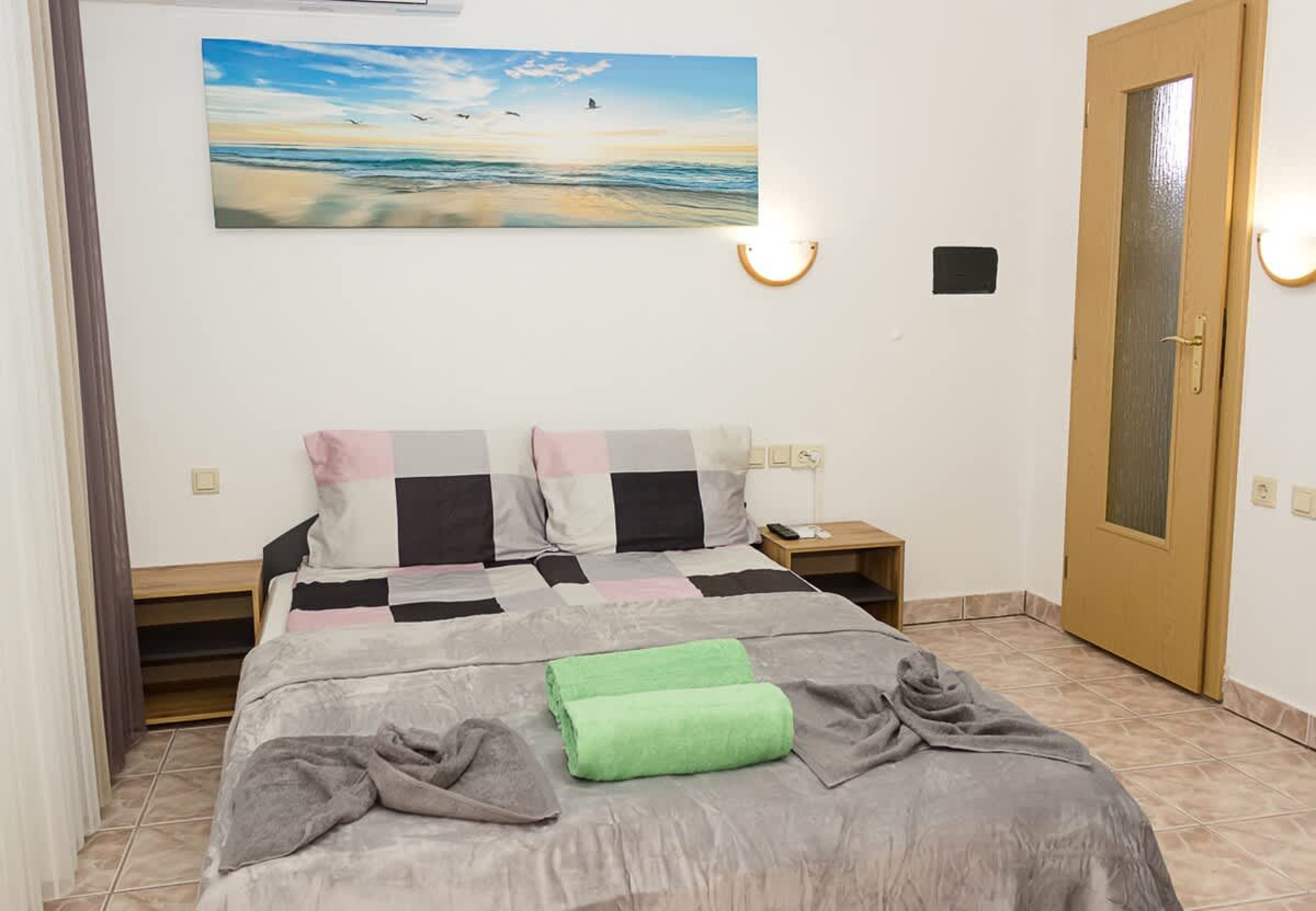 Scoutaround White Logo