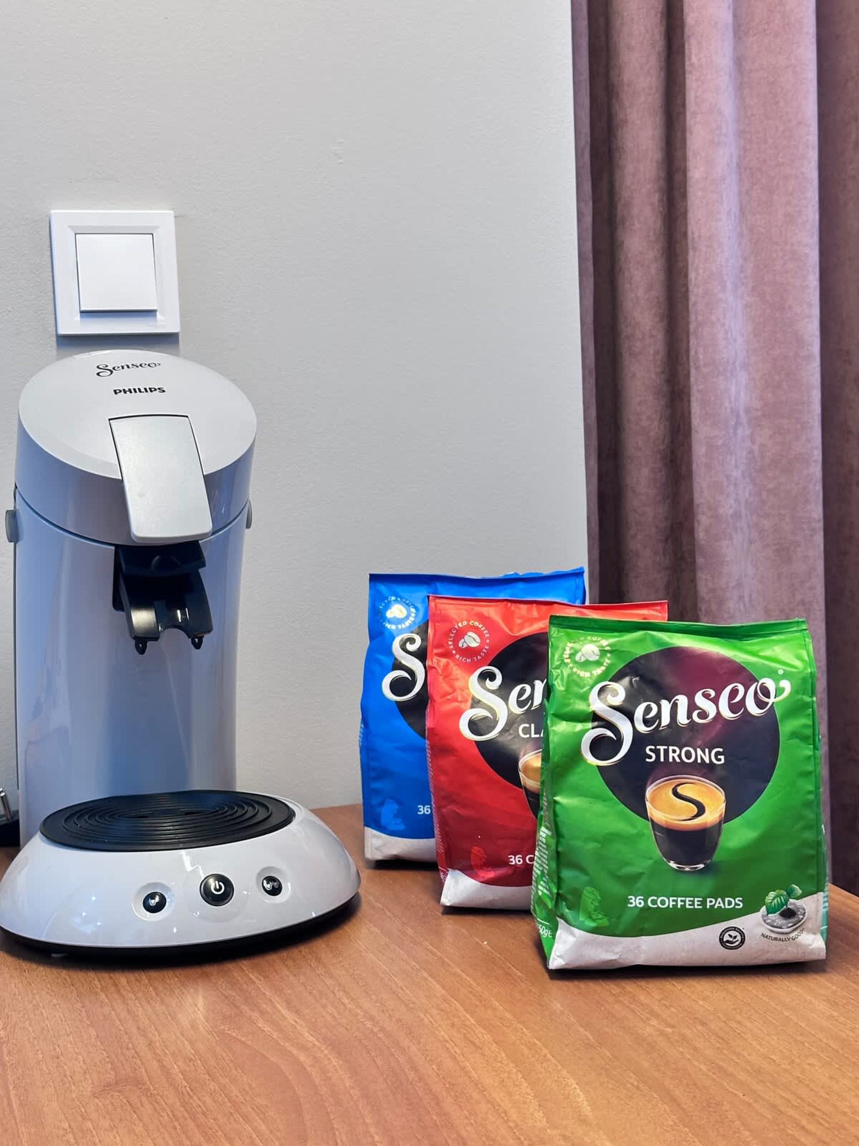 Scoutaround White Logo