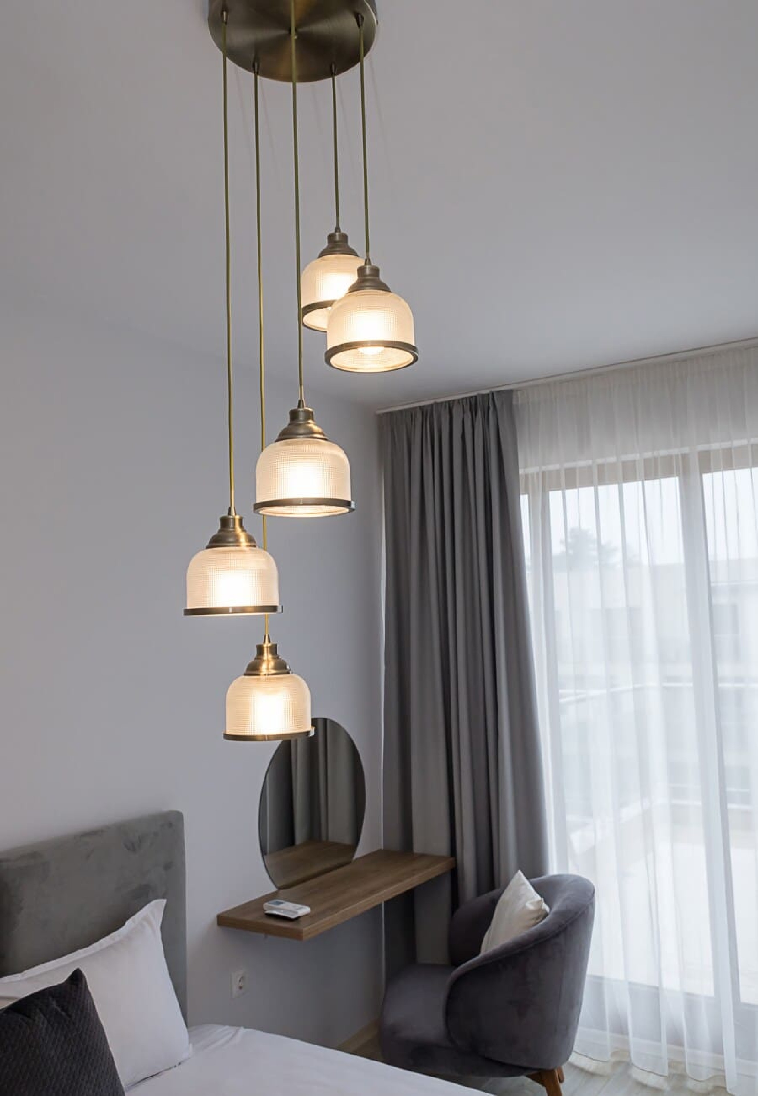 Scoutaround White Logo