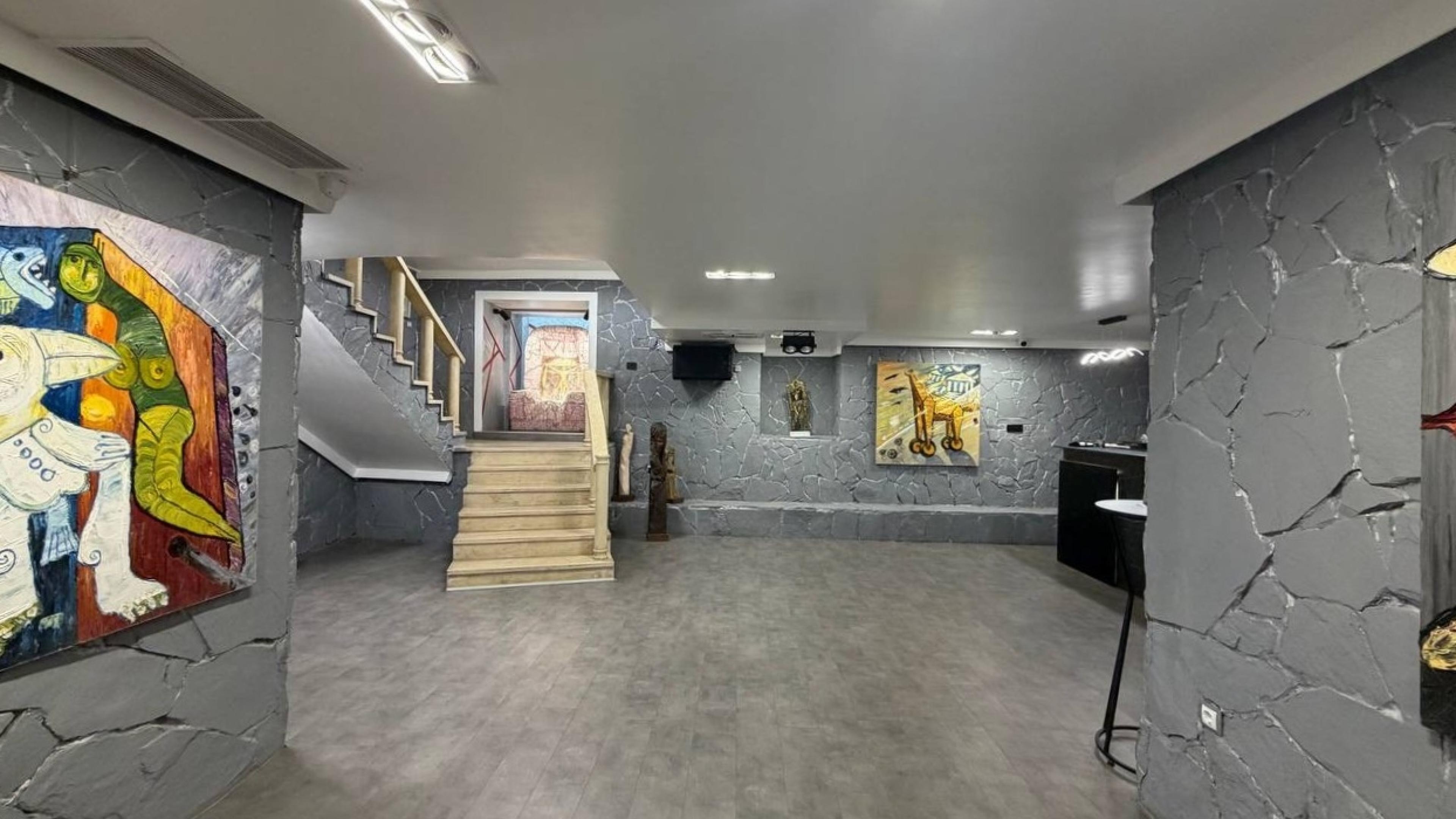 Main gallery / exhibition rooms