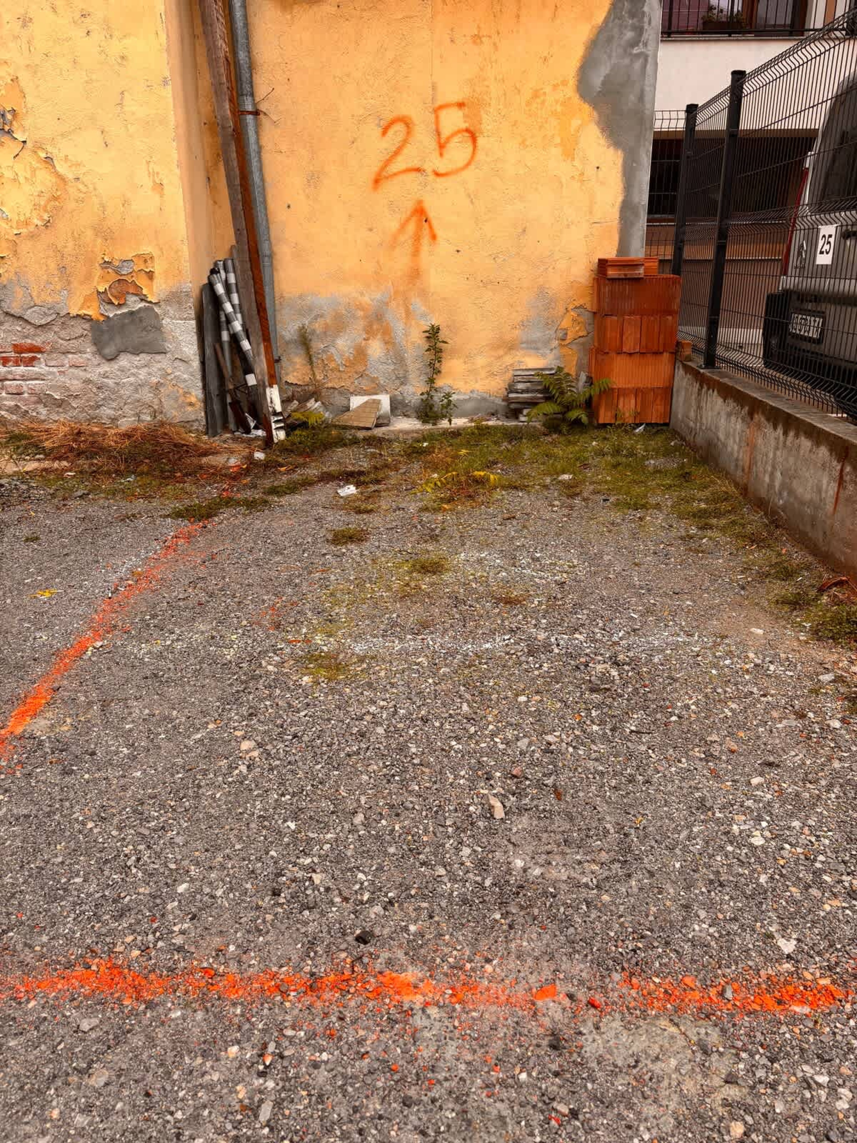 Scoutaround White Logo