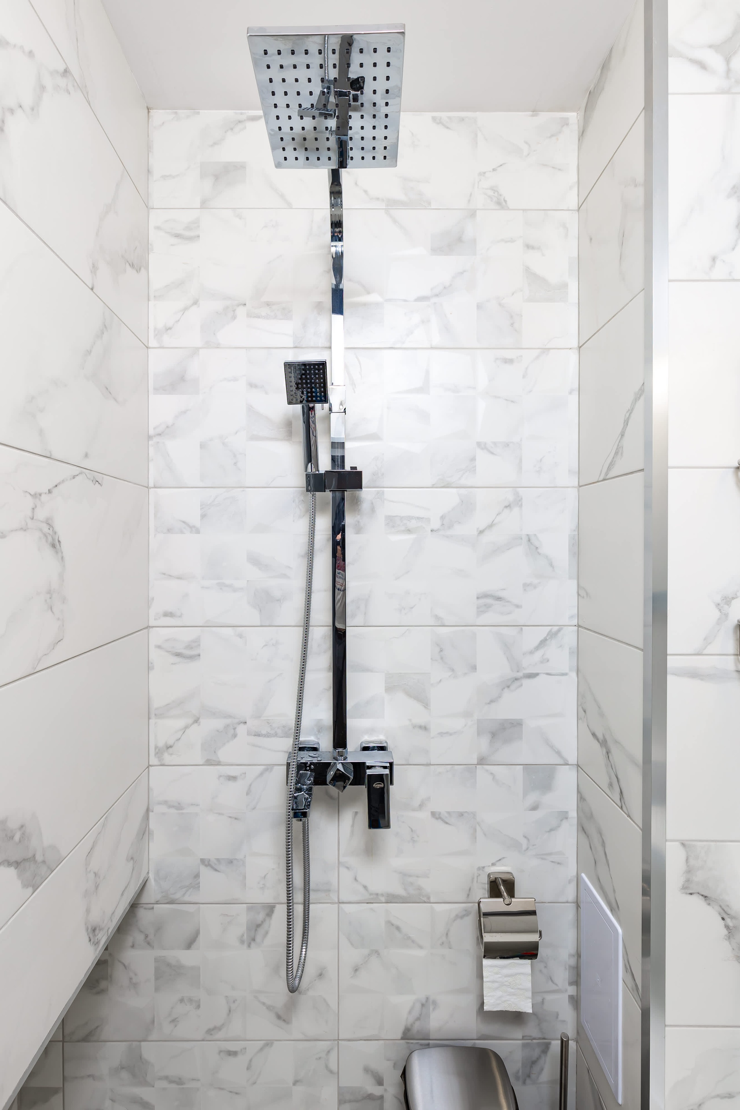 Scoutaround White Logo