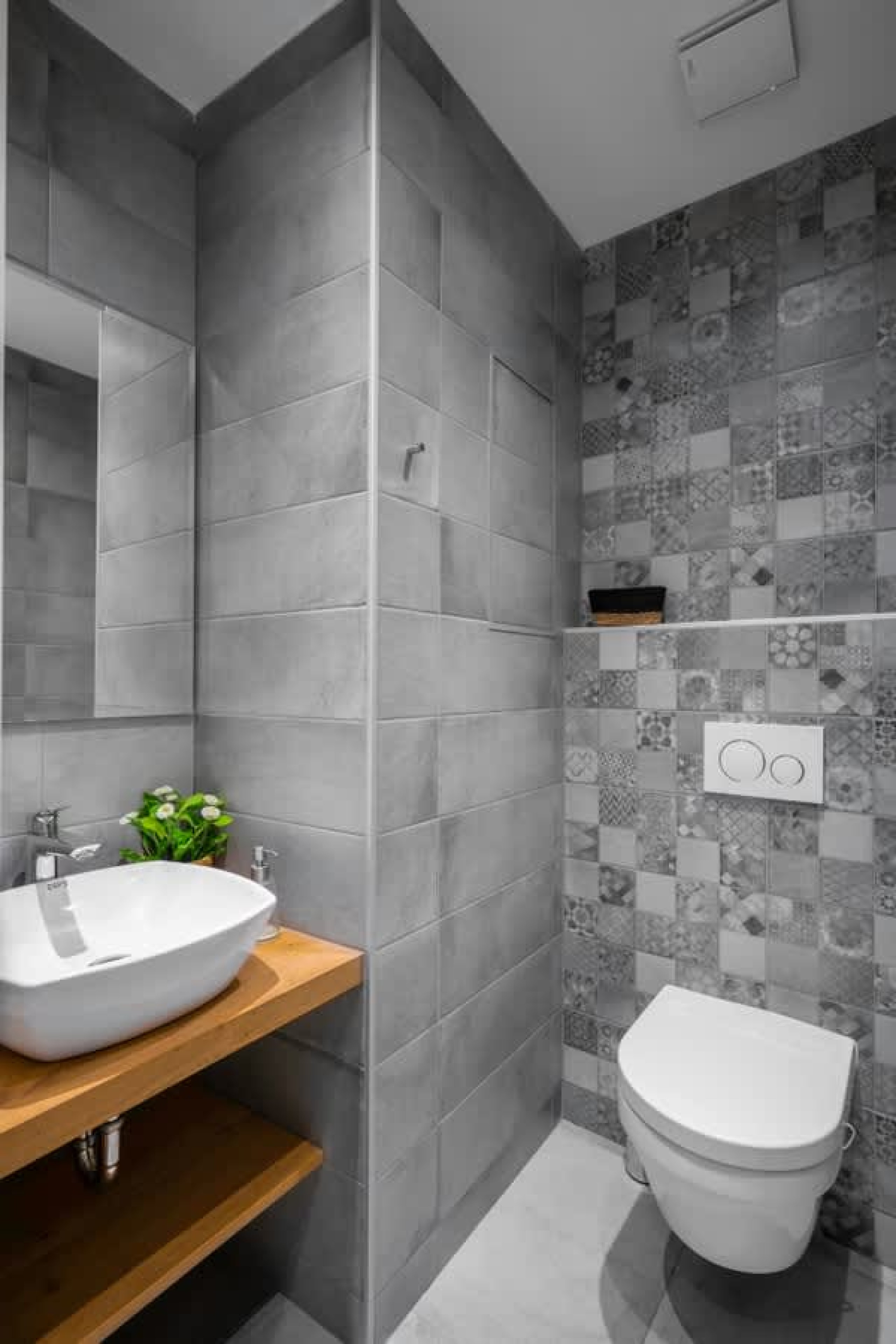 Scoutaround White Logo