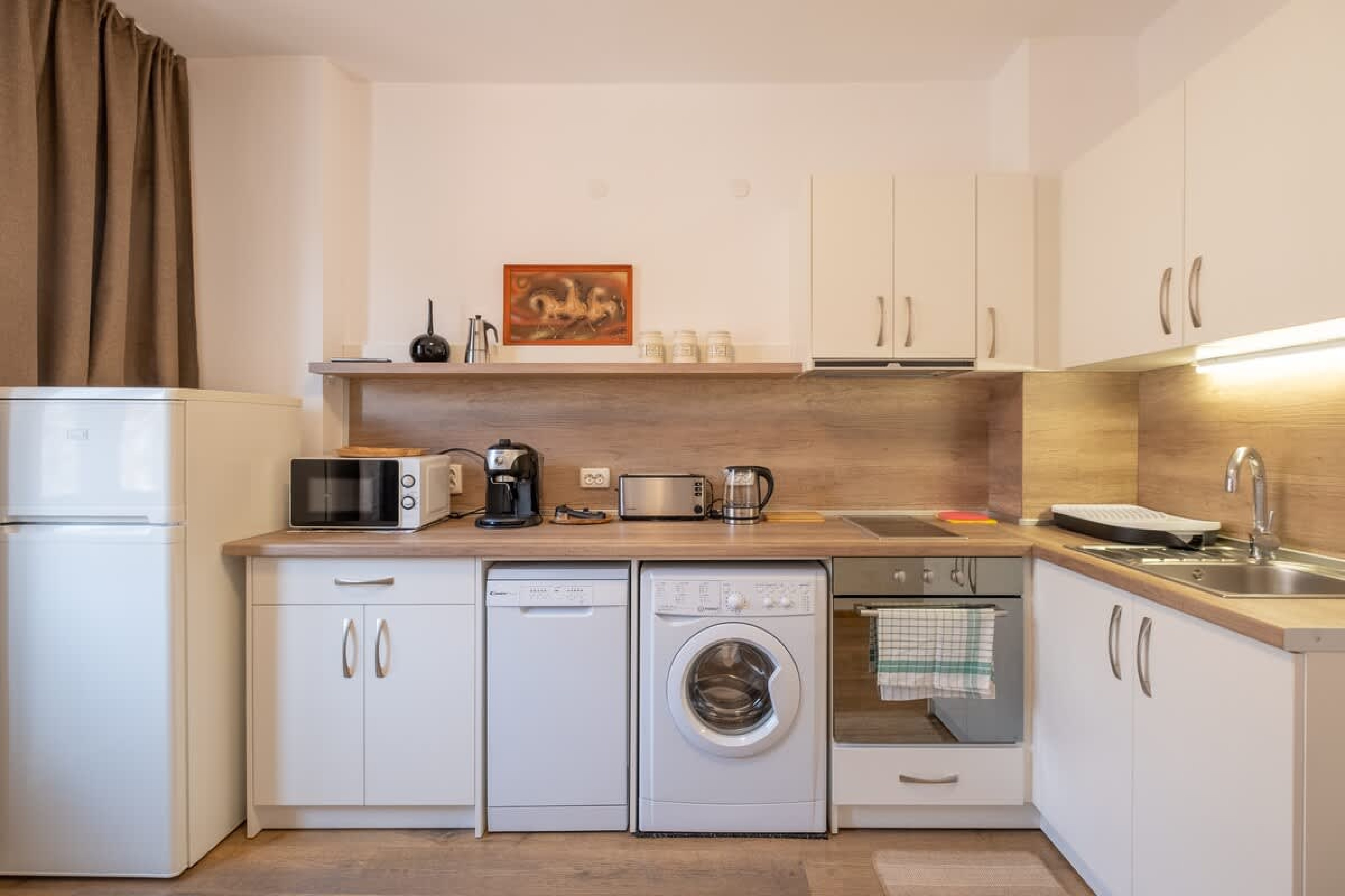 Peaceful downtown location - 2 bedroom apartment - Photo 6