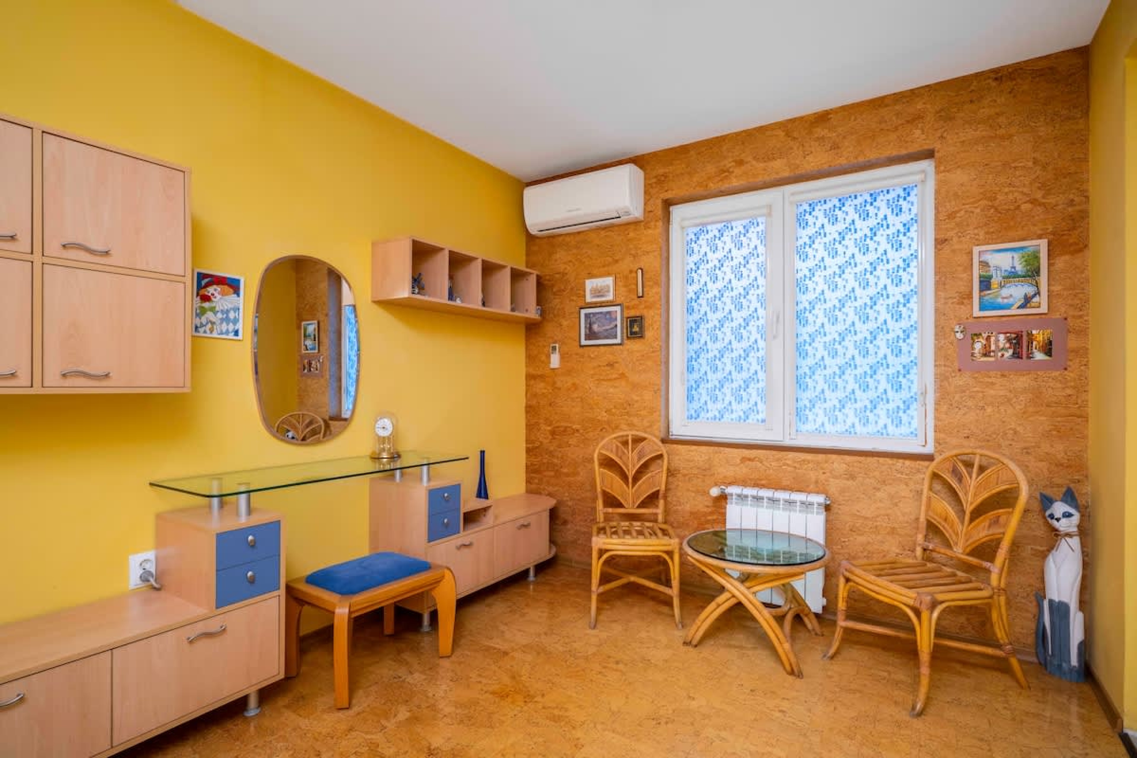 Scoutaround White Logo