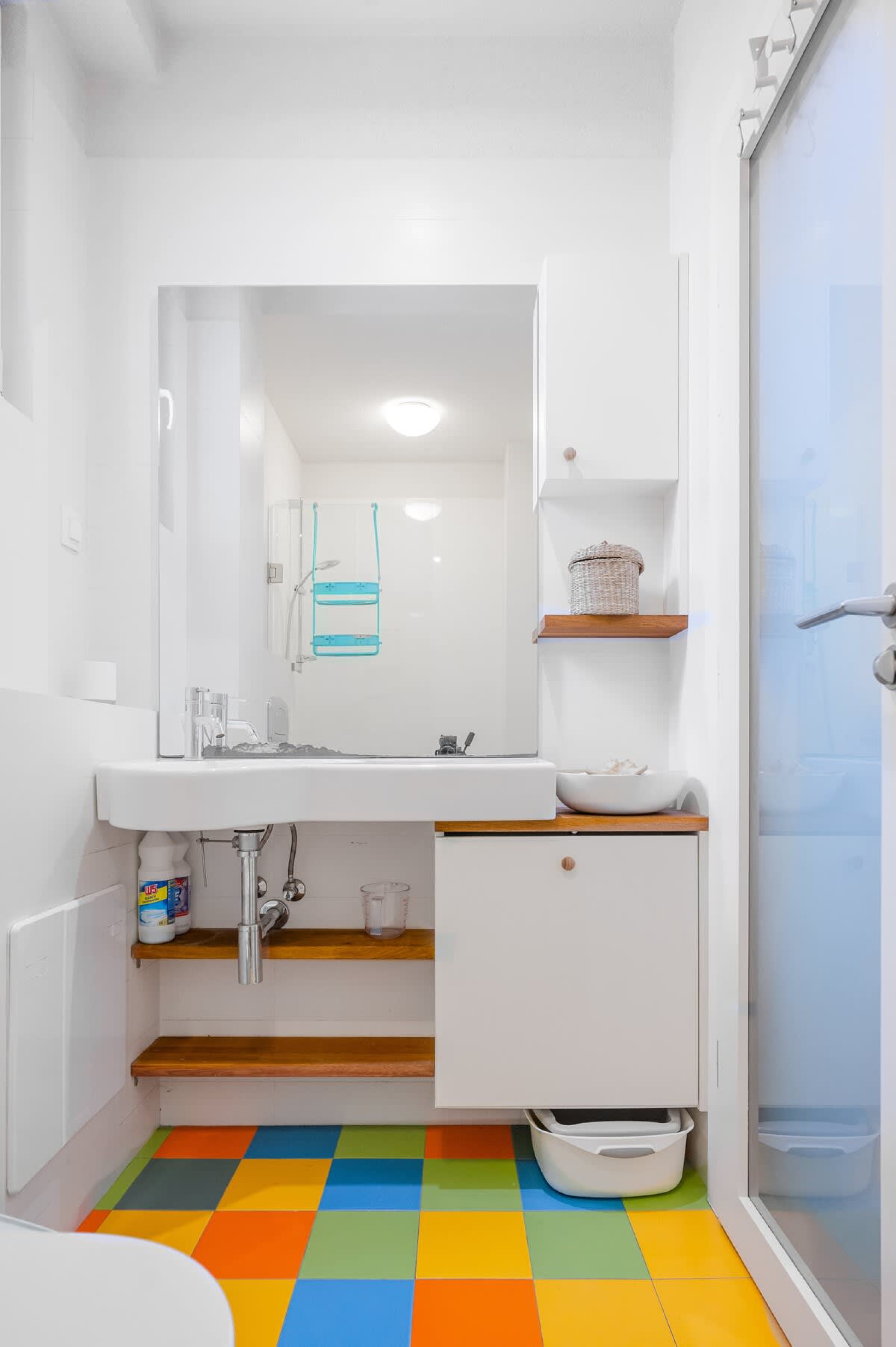 Scoutaround White Logo